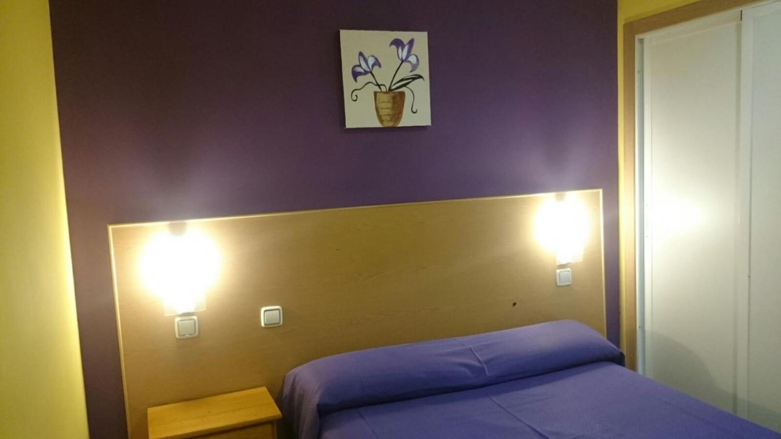Standard Double Room - Photo 5