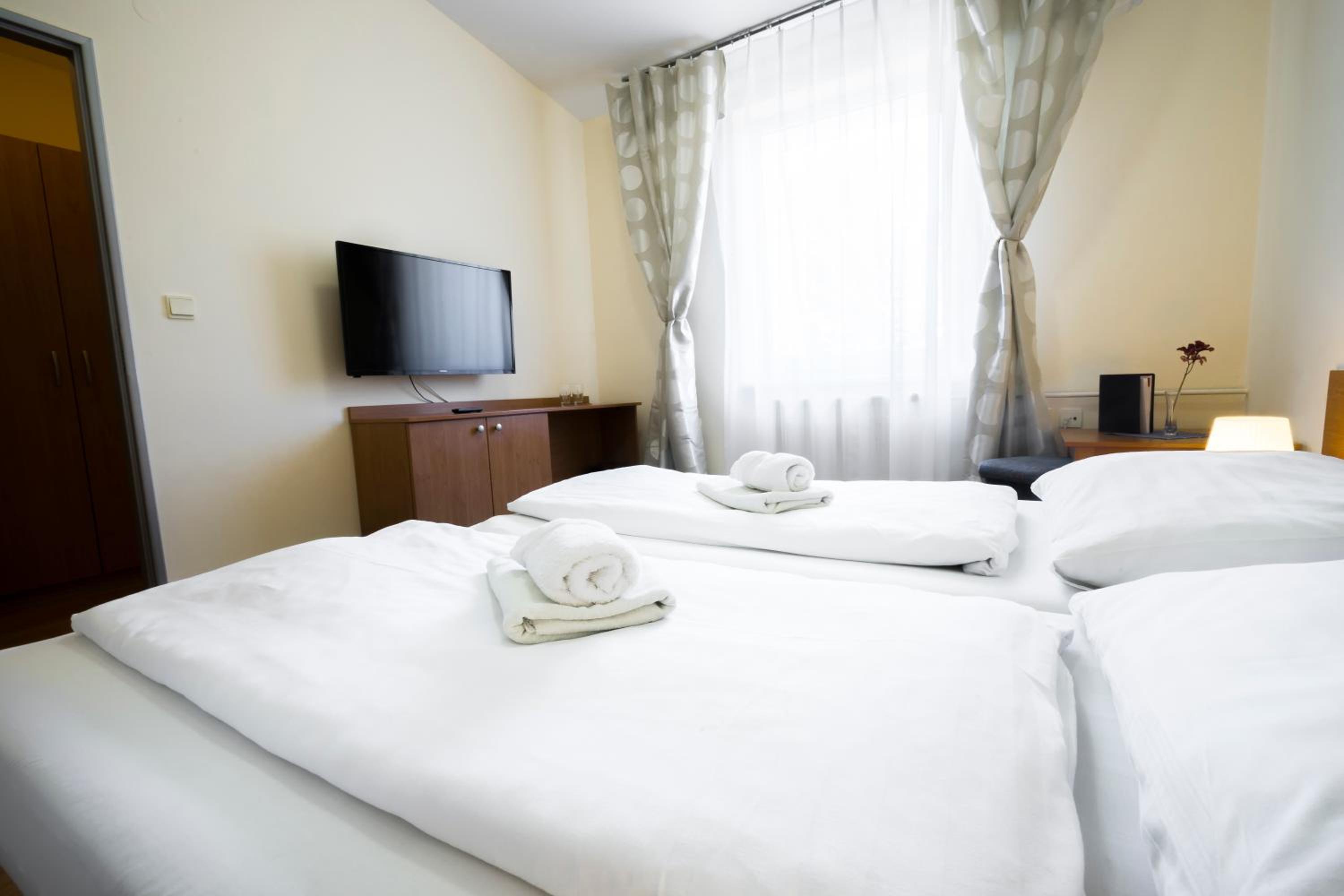 Double Room with Balcony photo 1