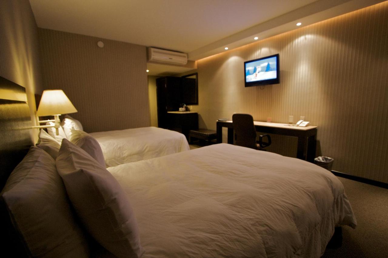 Deluxe Double Room photo 2