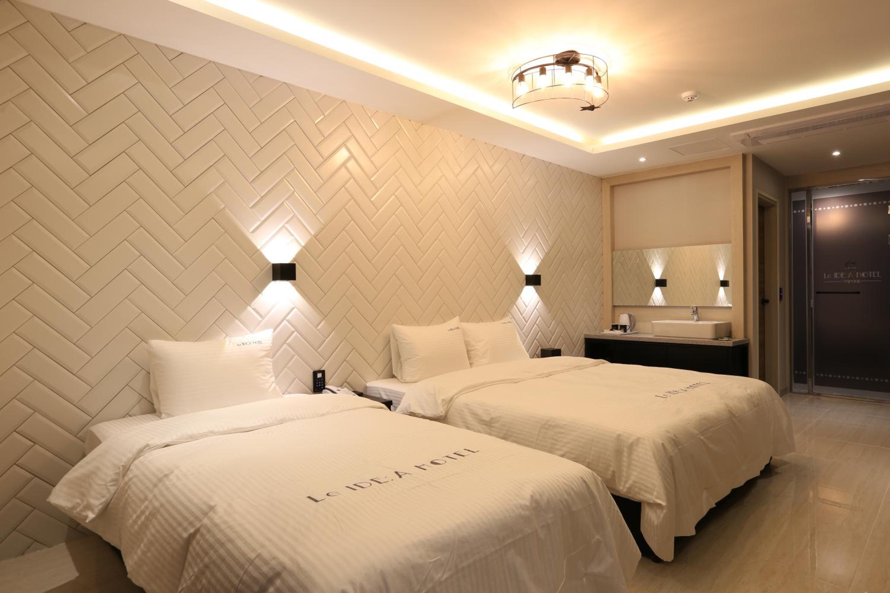 Room Selected at Check-In