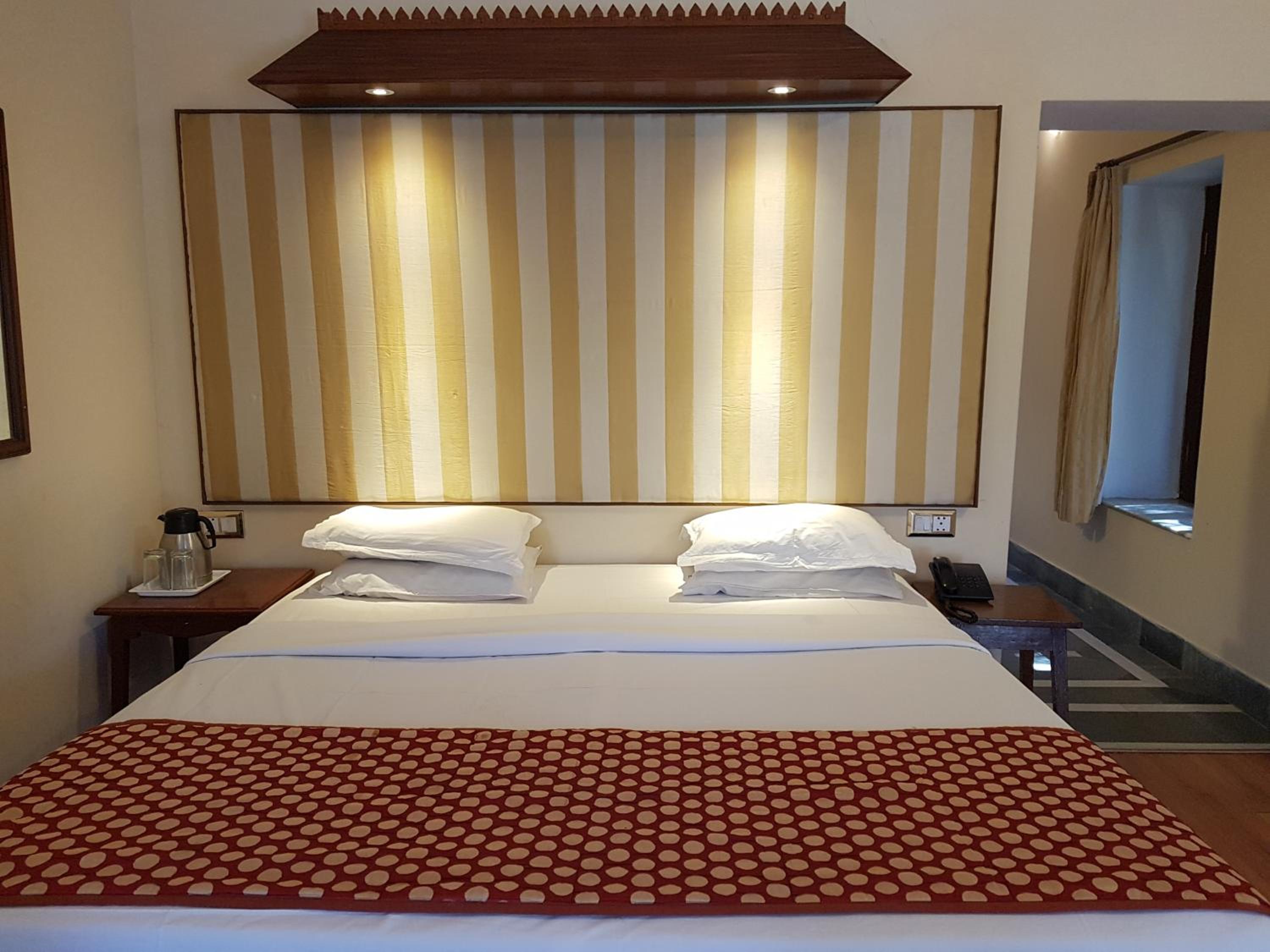 Deluxe Double or Twin Room with Balcony (Old wing)
