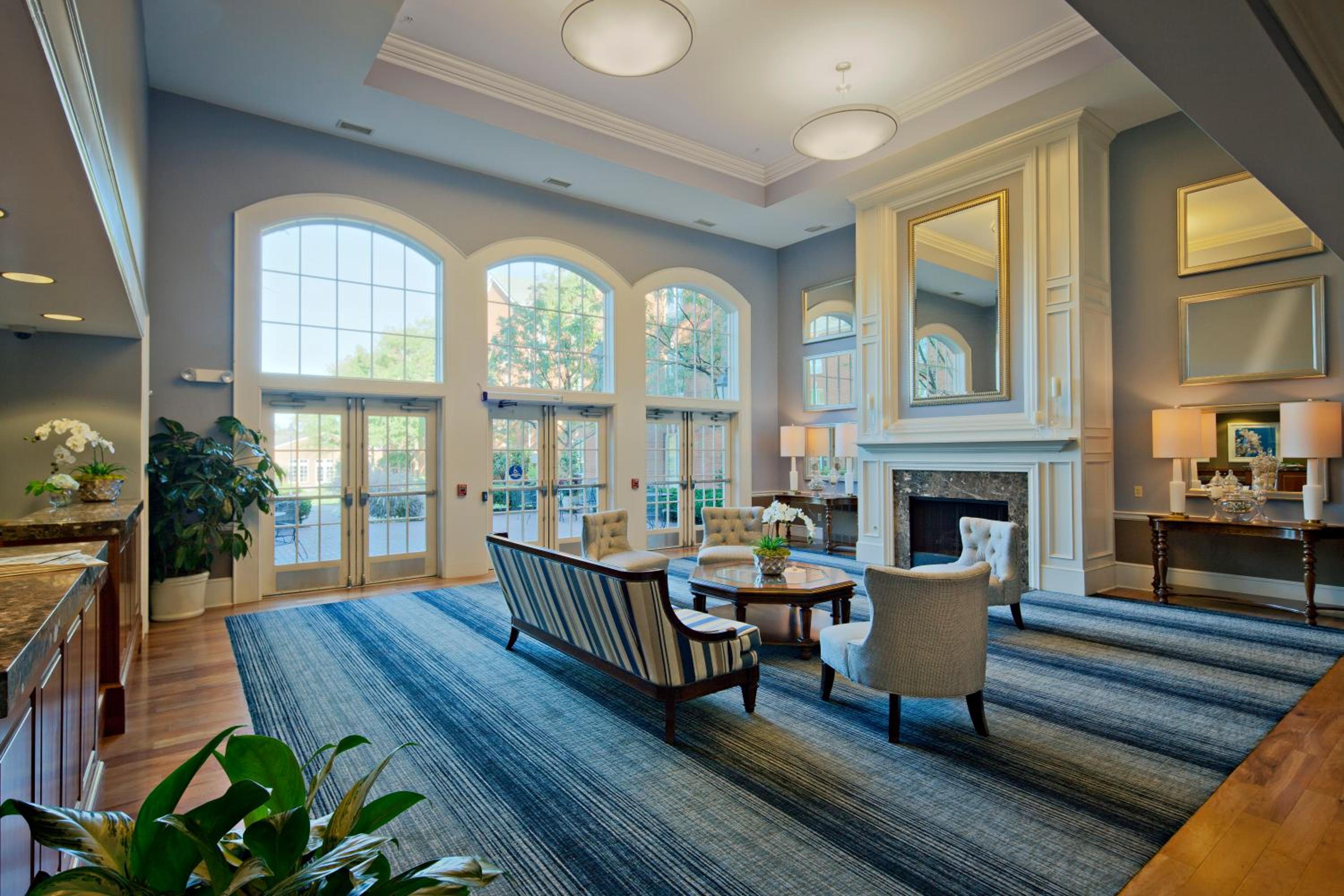 Standard King Room - Photo 2