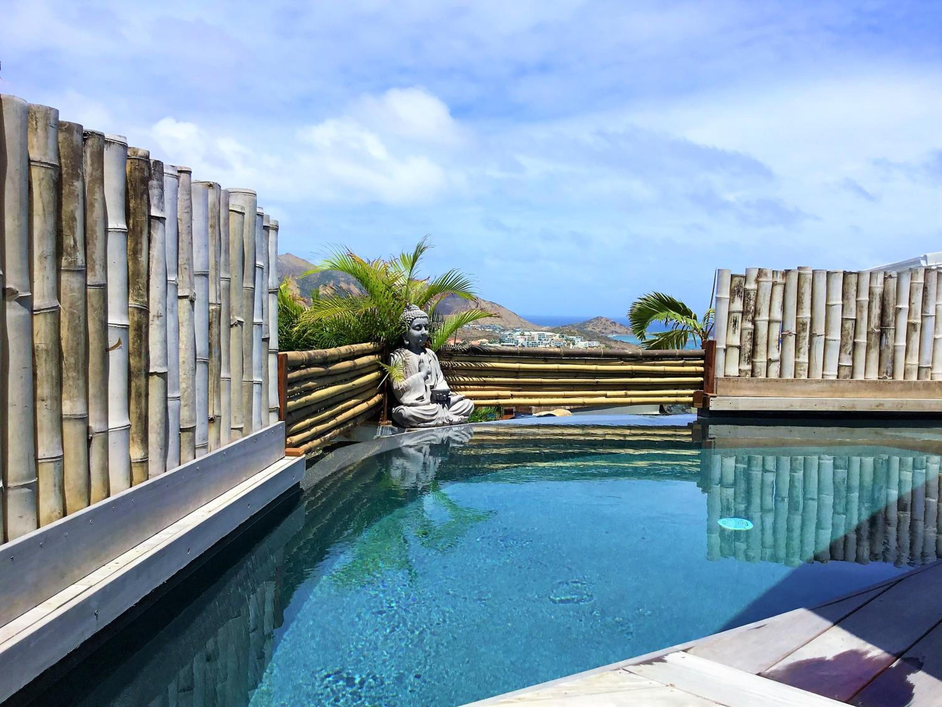 Villa with Sea View photo 3