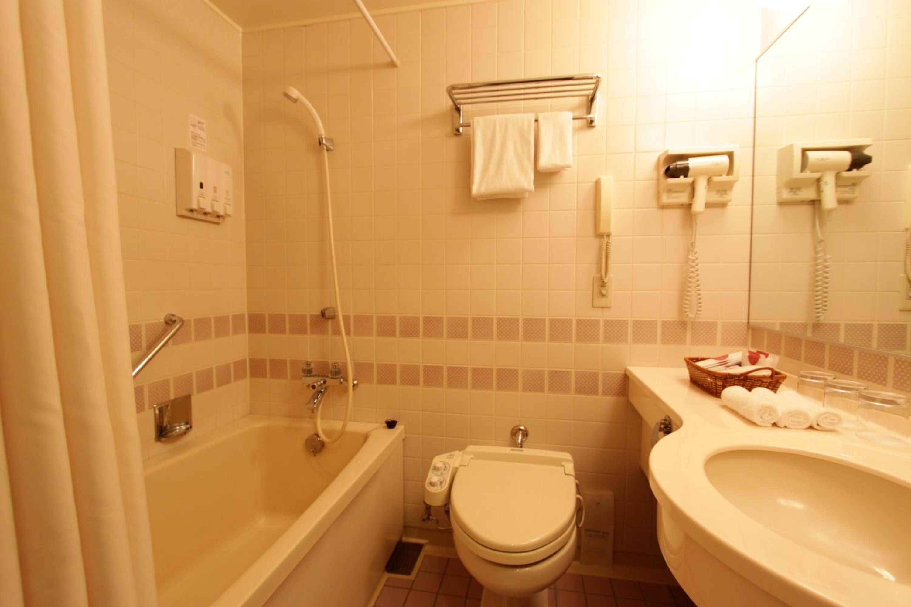 Moderate Double Room - Smoking - Photo 3