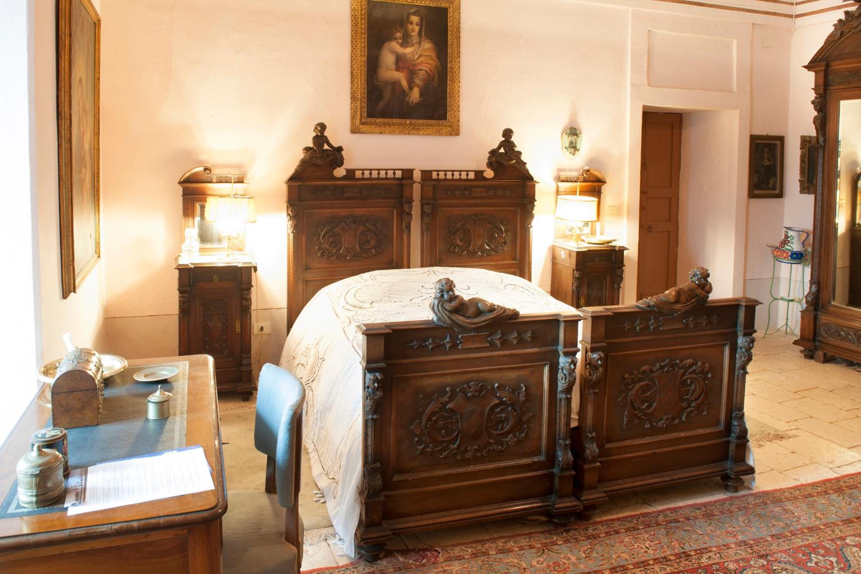 Deluxe Family Suite photo 1
