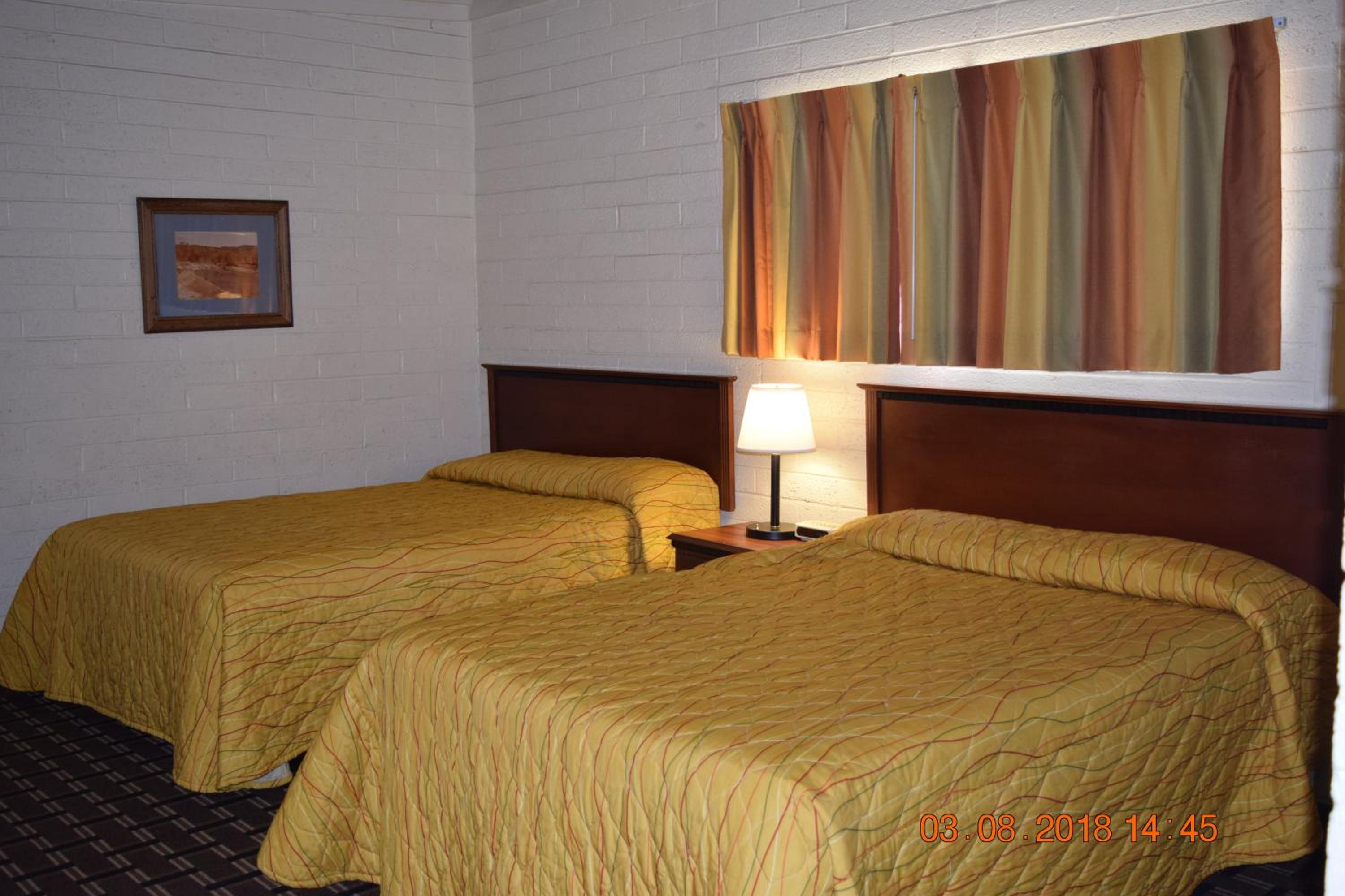 Double Room with Two Double Beds photo 1