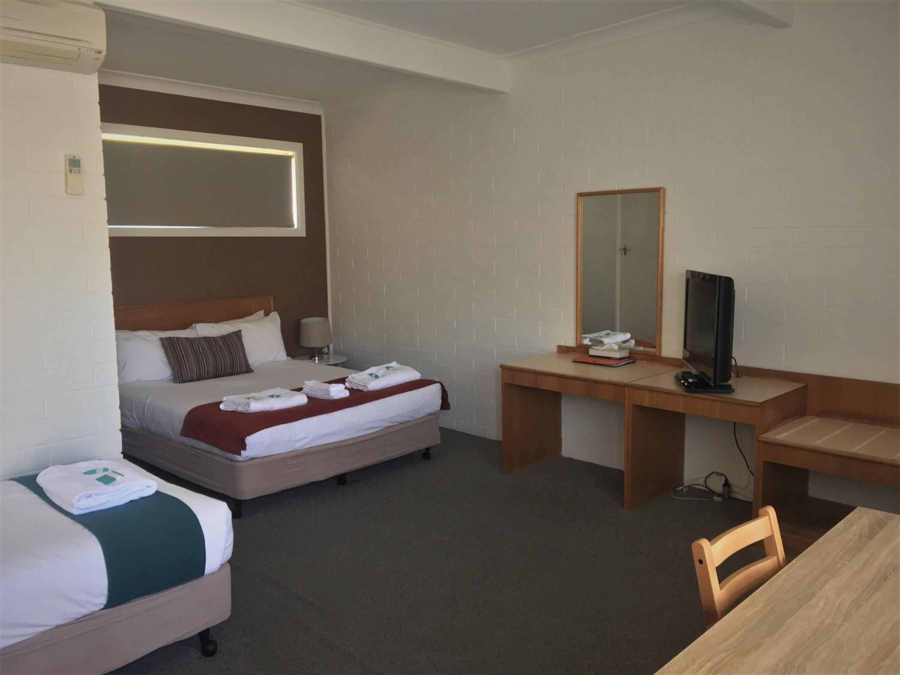 Standard Twin Room photo 1