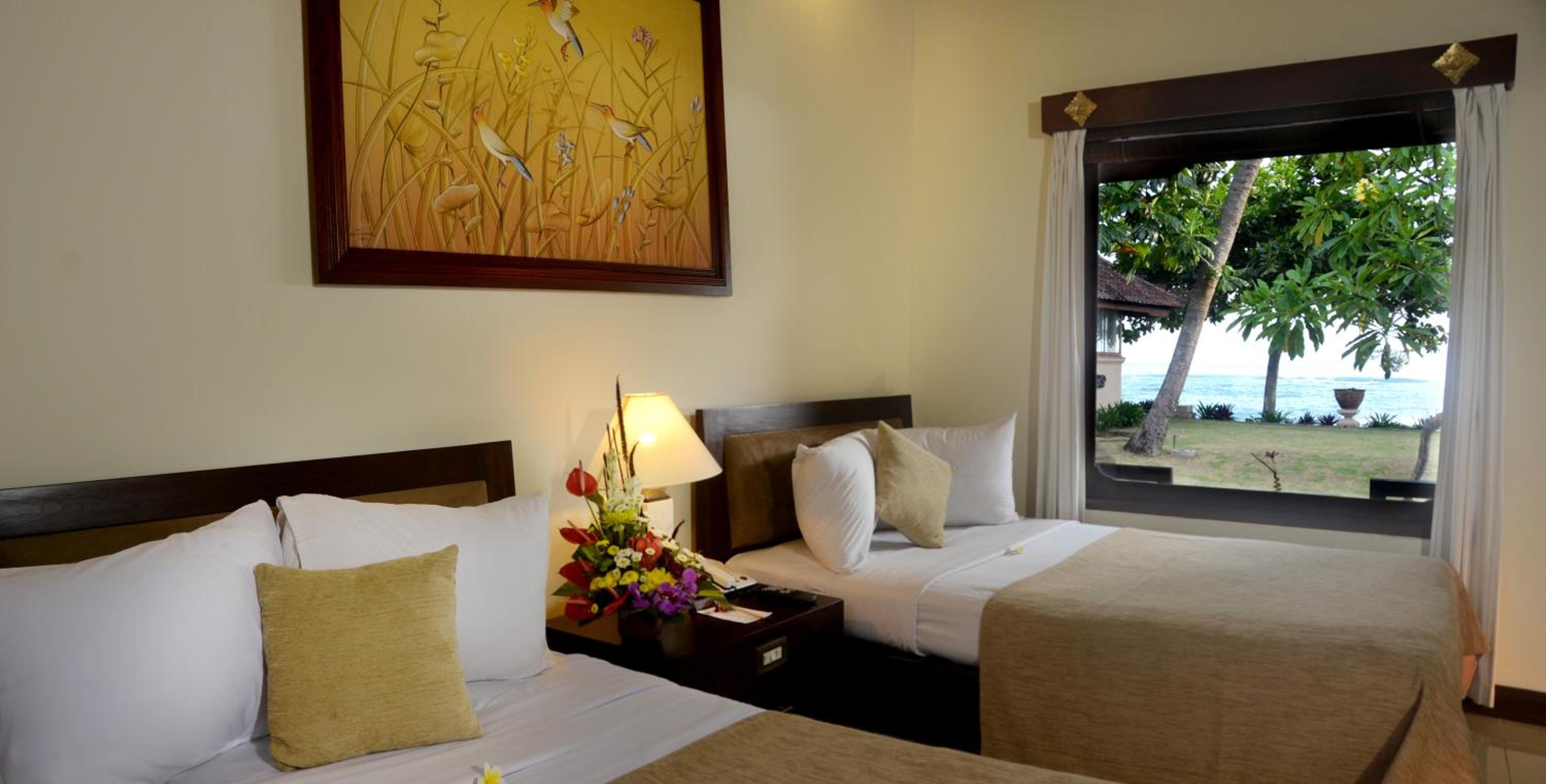 Deluxe Room with Garden View - Photo 15