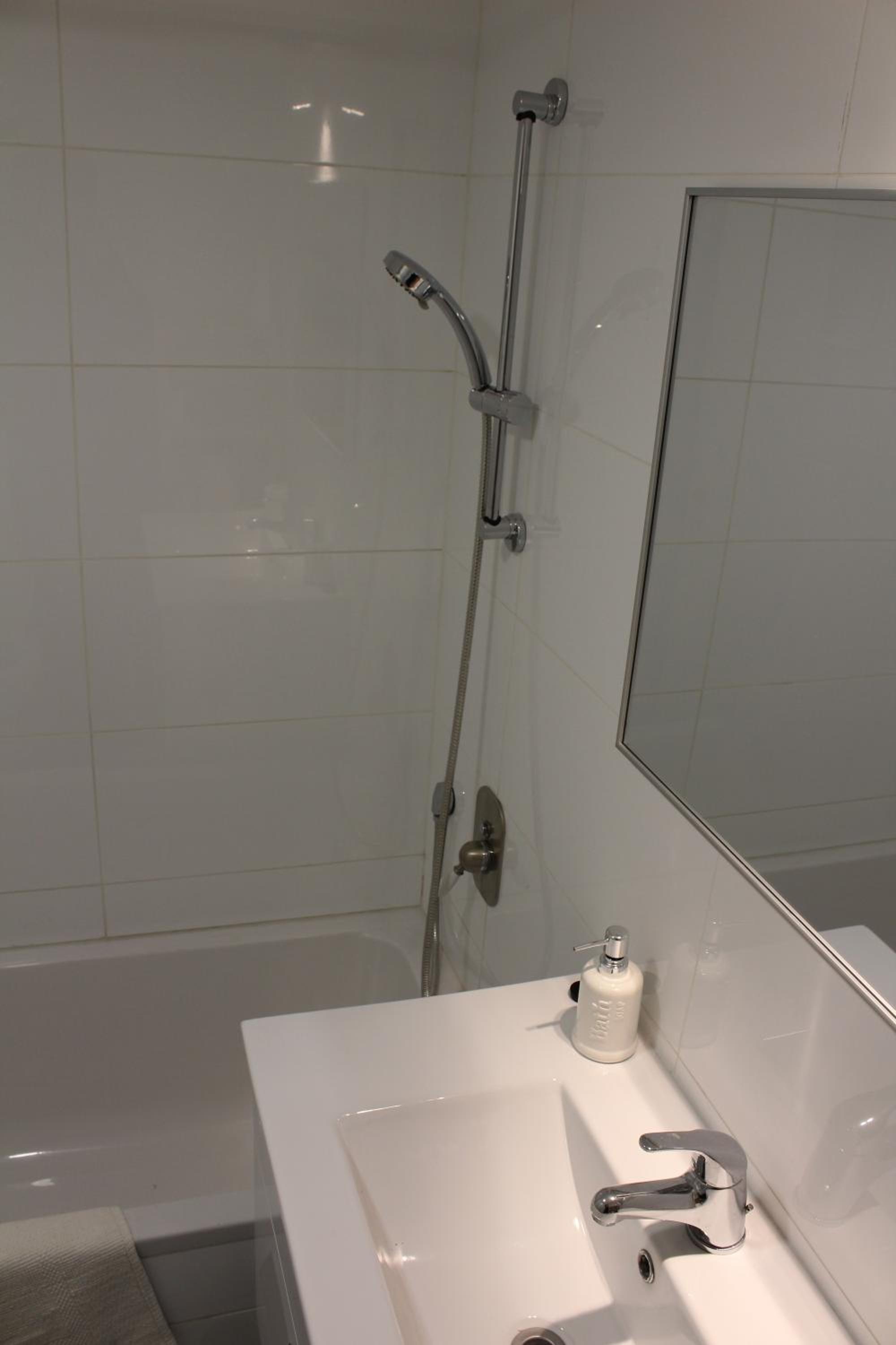 Apartment - Photo 7