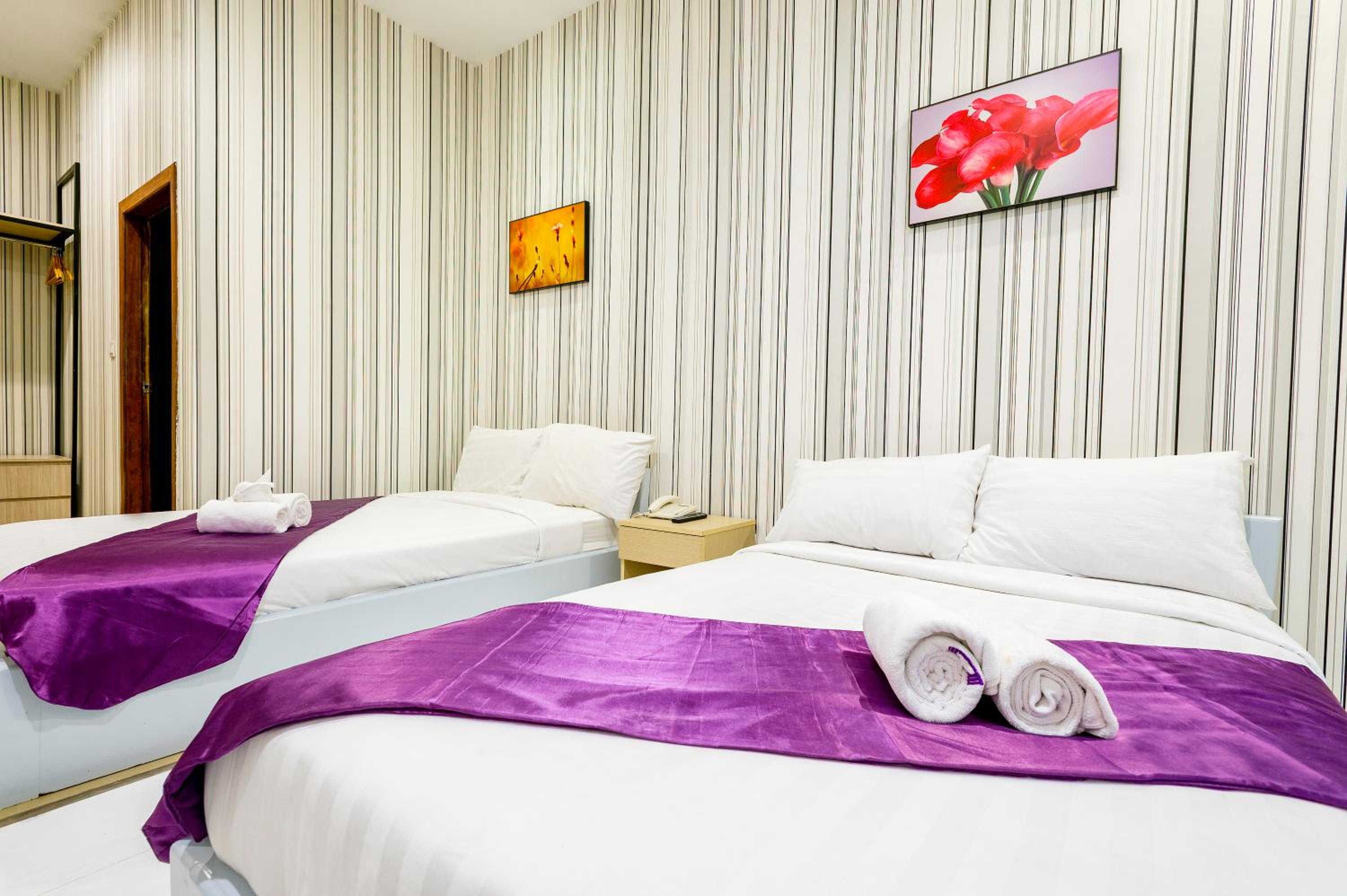 Deluxe Twin Room - Photo 2