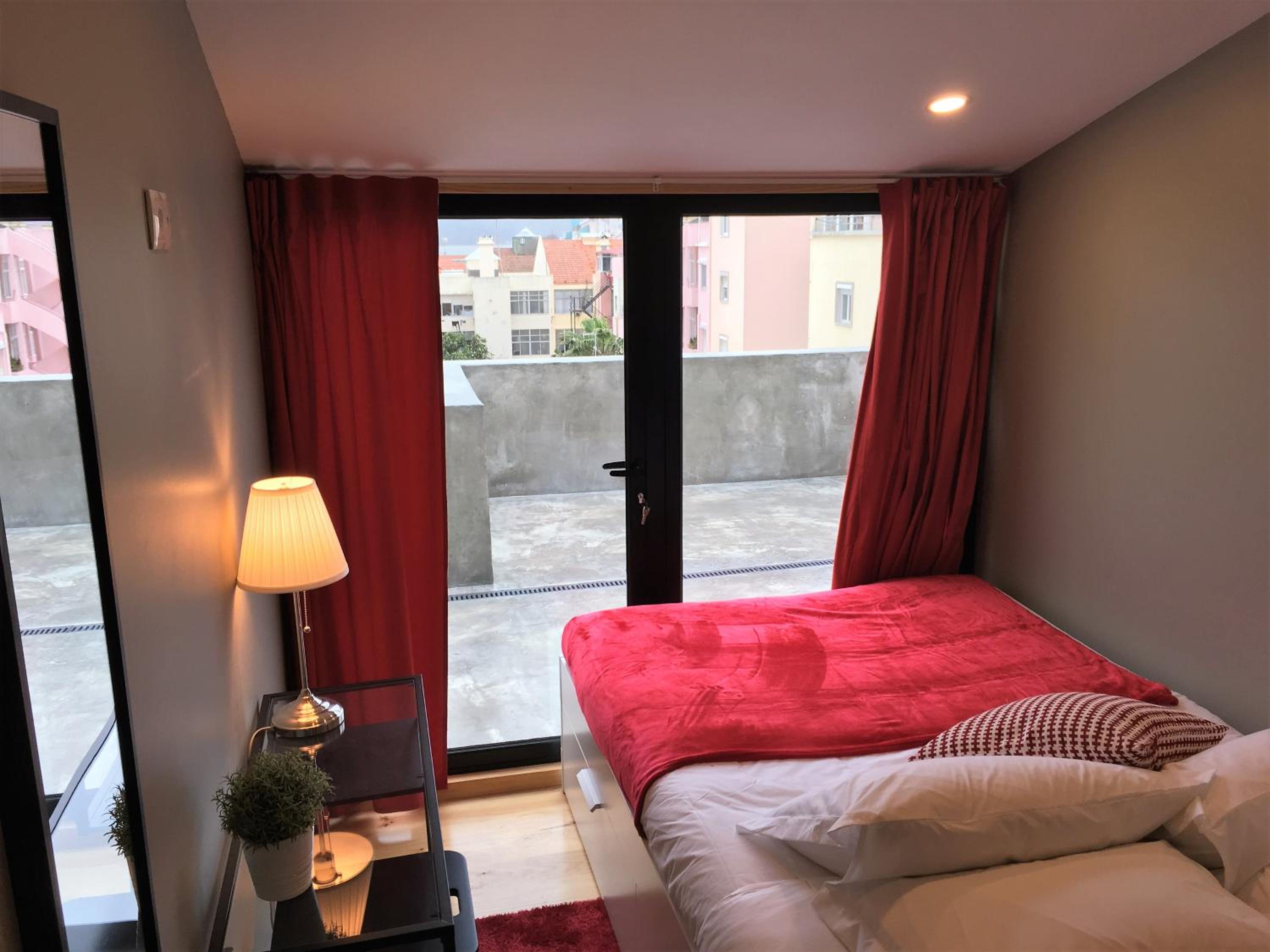 Deluxe Double Room with Balcony photo 2