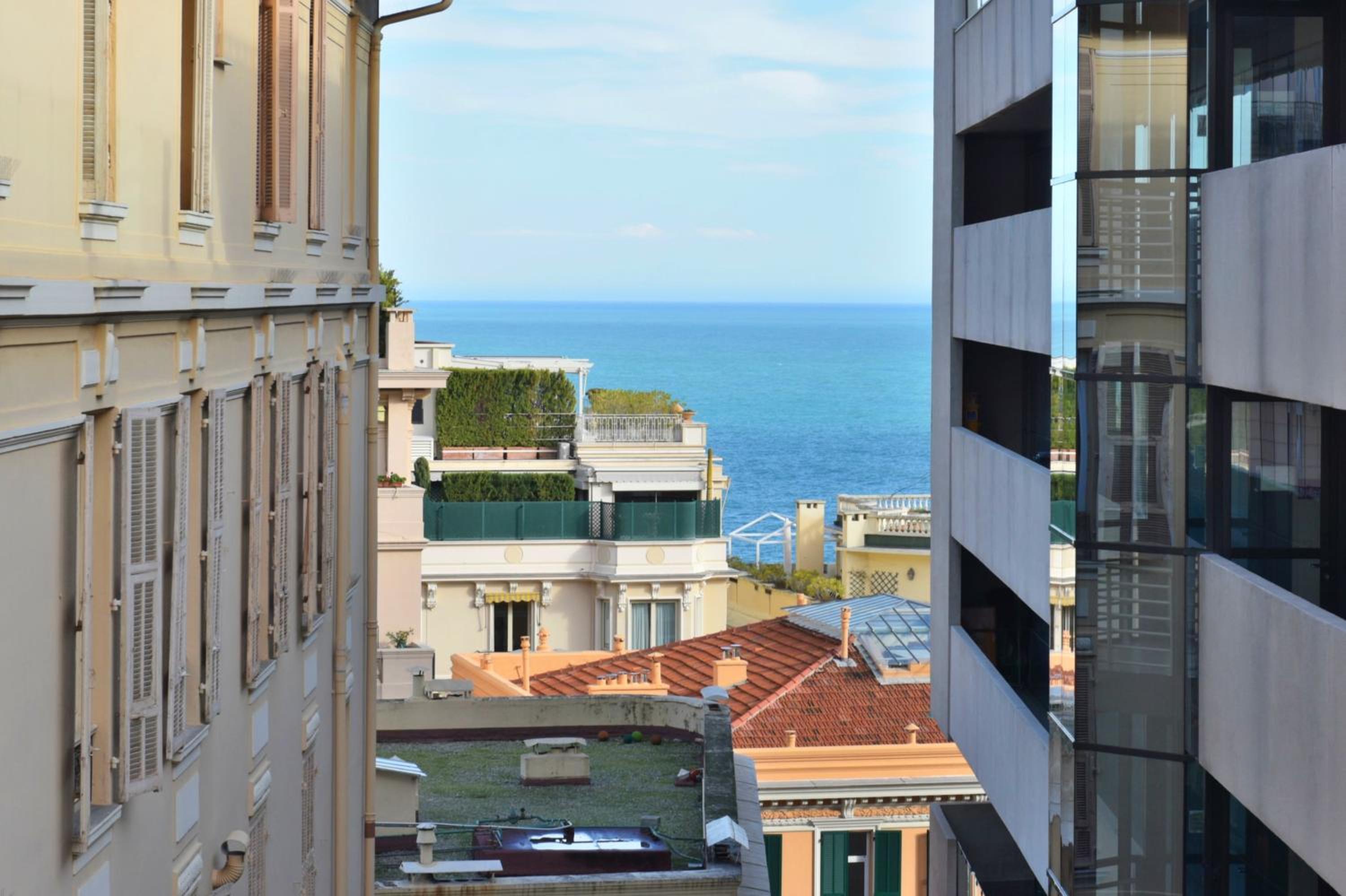 Superior Twin Room with Balcony photo 2