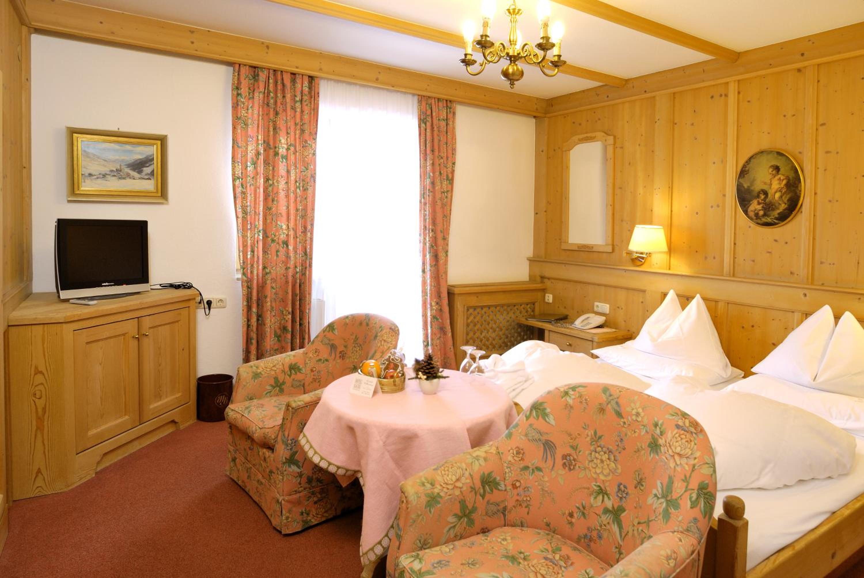 Budget Double or Twin Room photo 1
