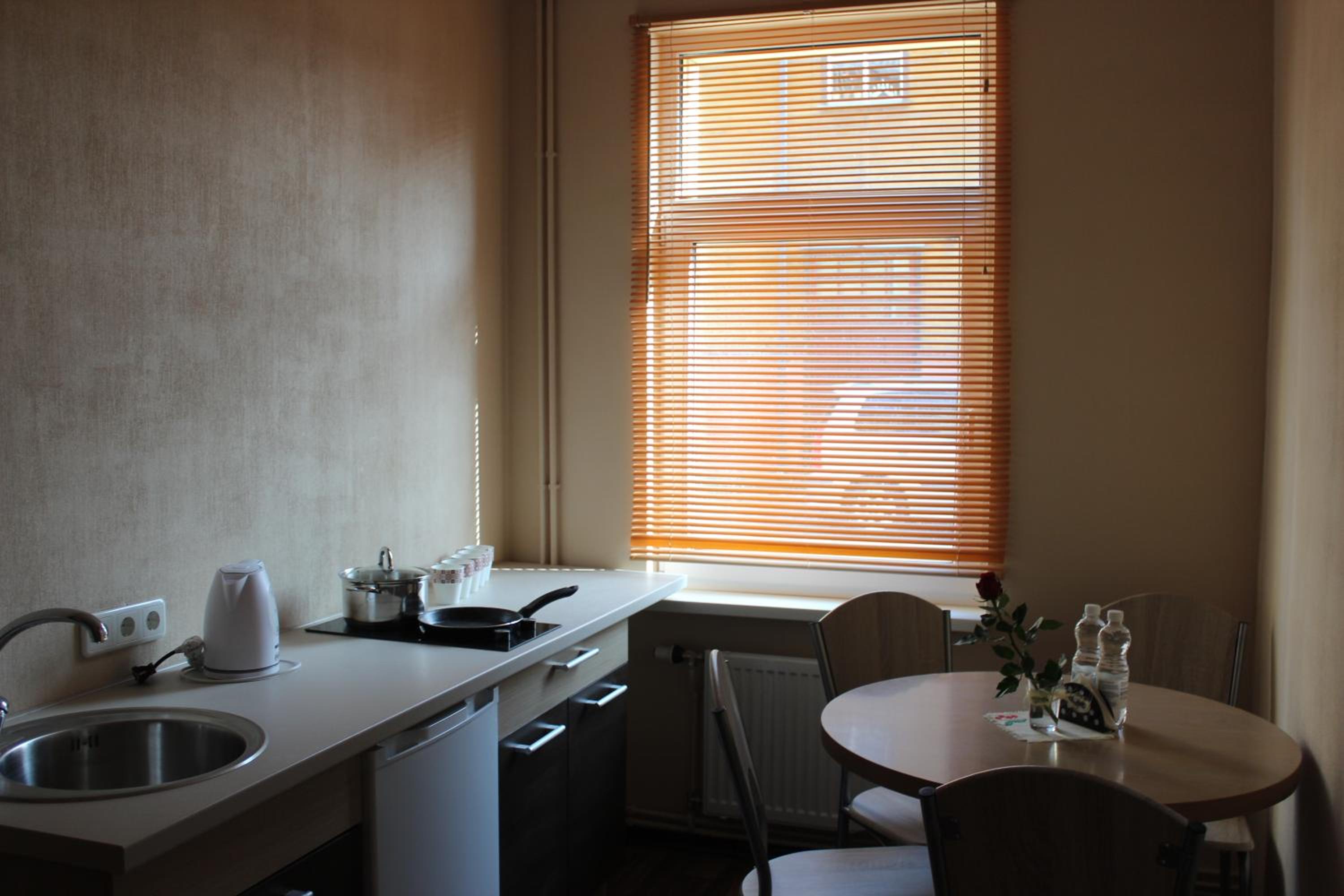 Family Room with Kitchen - Photo 11