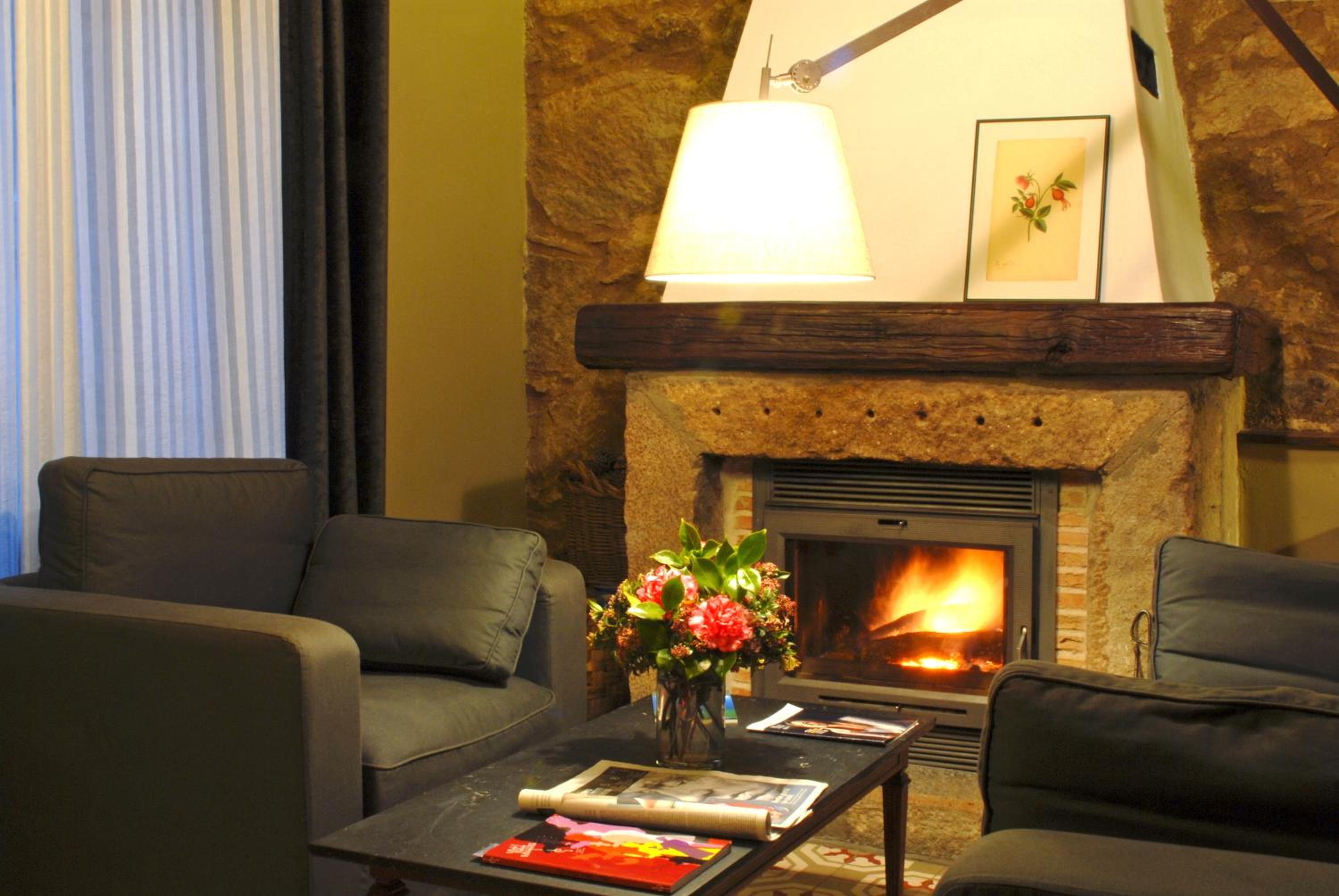 Suite (2 Adults) - Photo 17