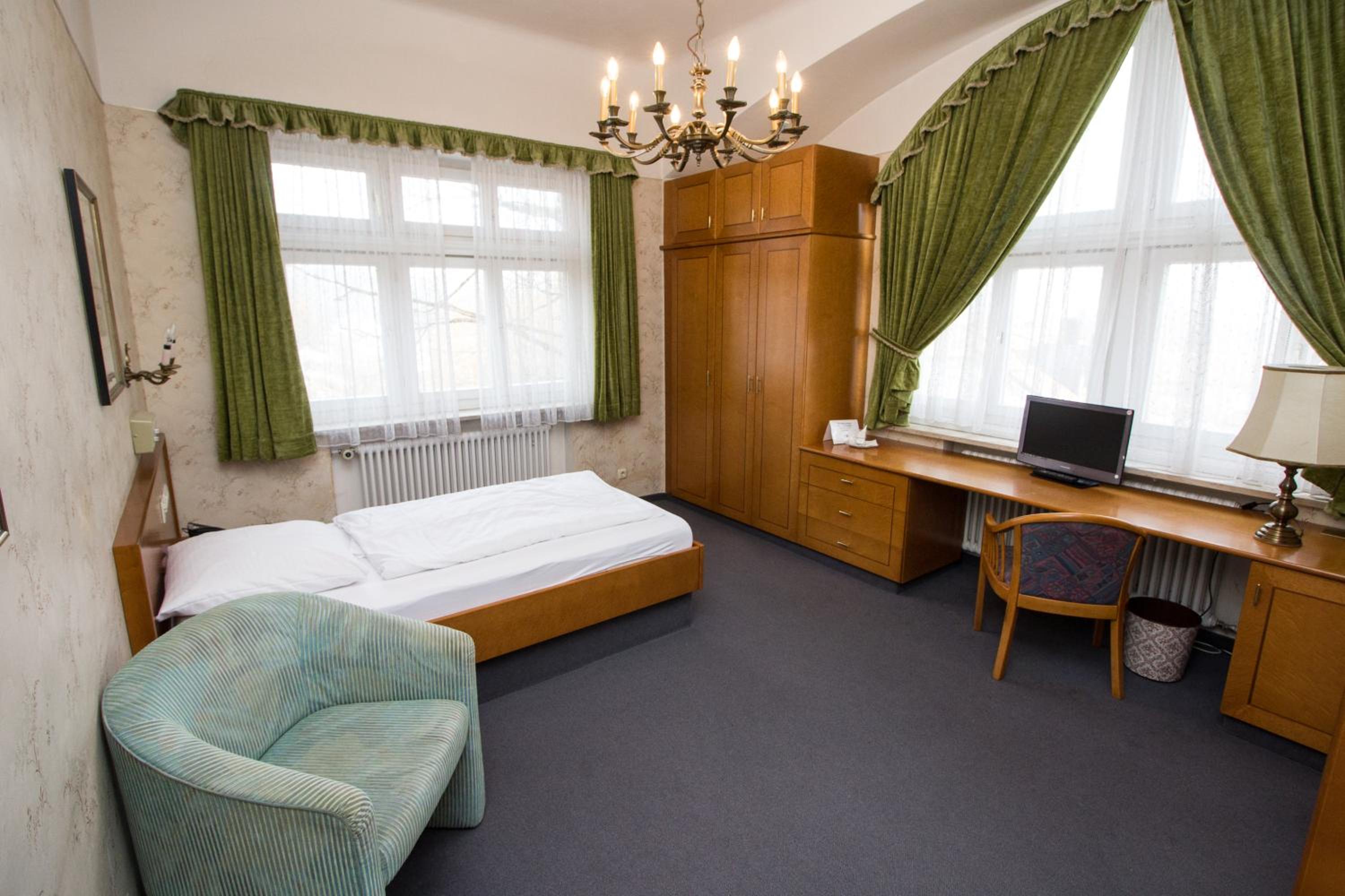 Single Room photo 3