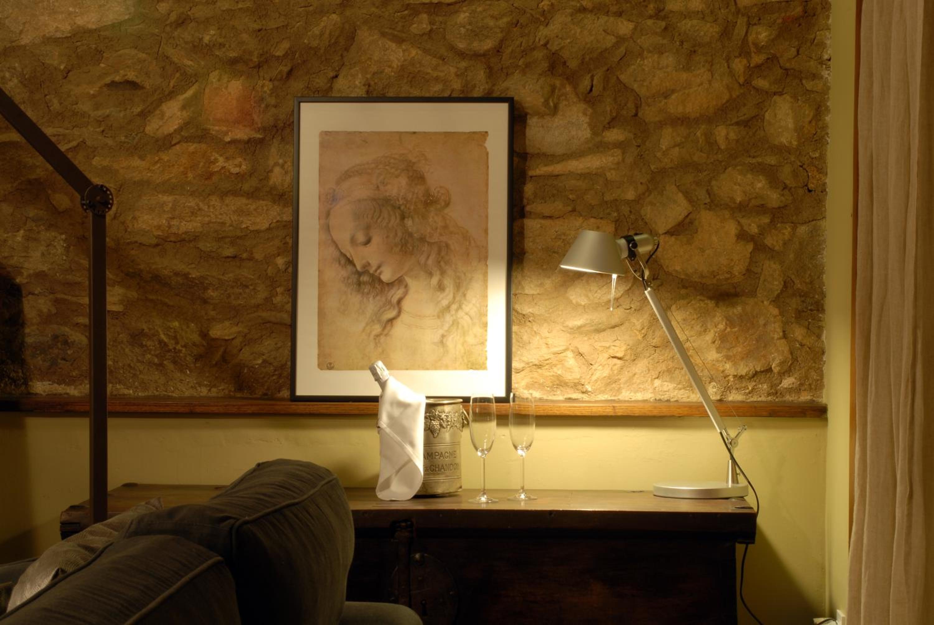 Suite (2 Adults) - Photo 16