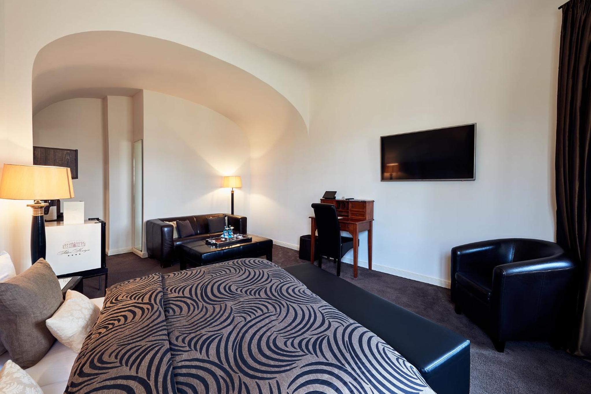 Deluxe Double Room photo 2