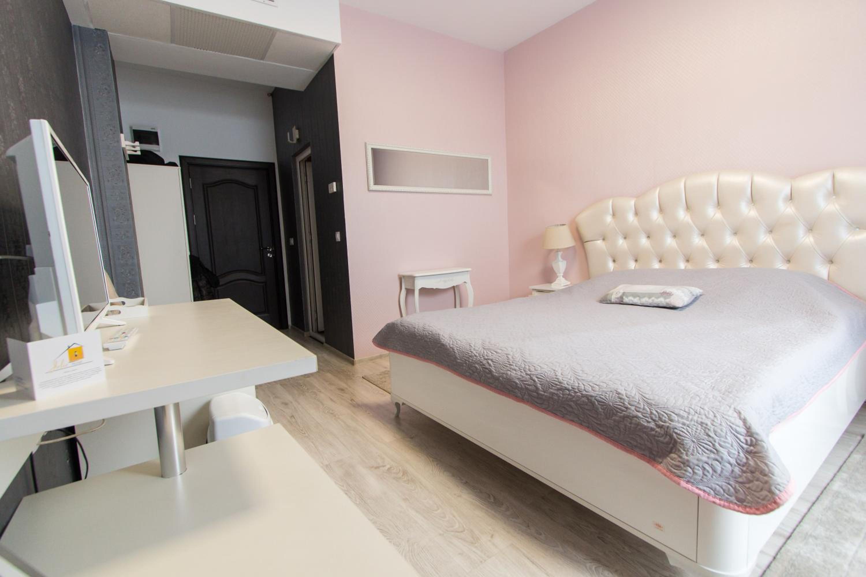 Deluxe Single Room