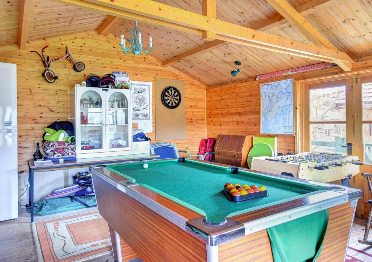 Two-Bedroom Holiday Home photo 3
