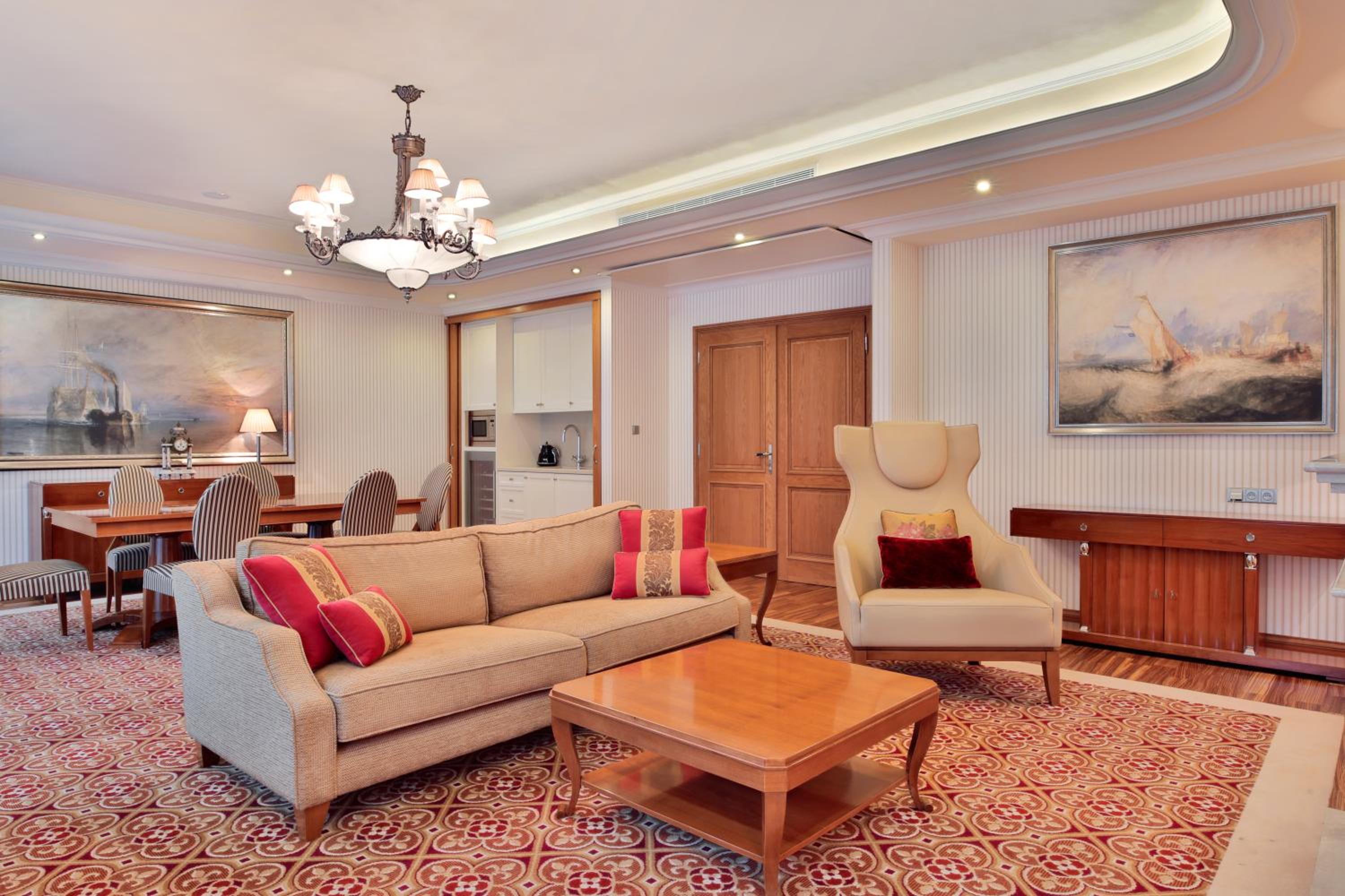 Presidential Suite