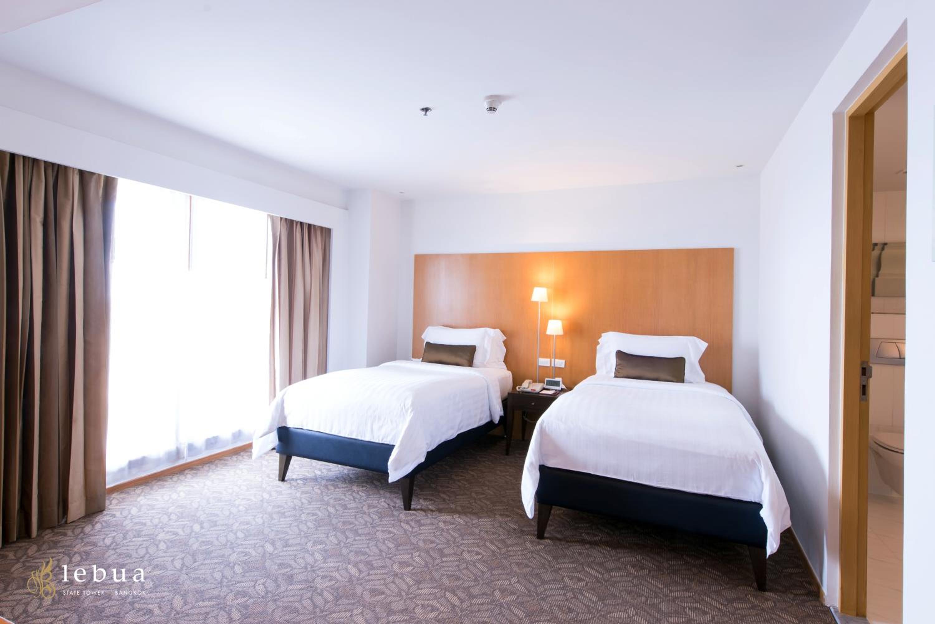 Tower Club Suite 2 Bedroom with Lounge thumbnail 6