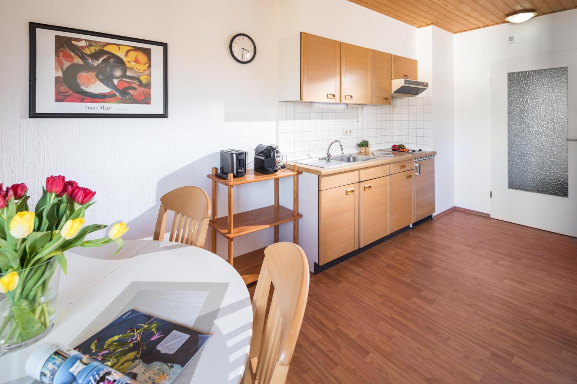 One-Bedroom Apartment - Photo 5