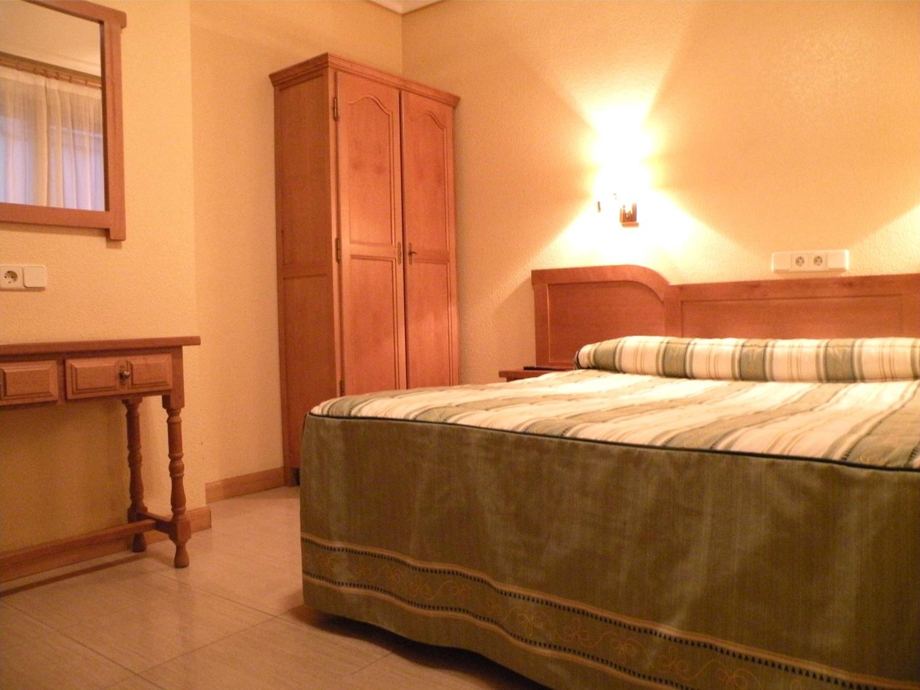 Single Room photo 3