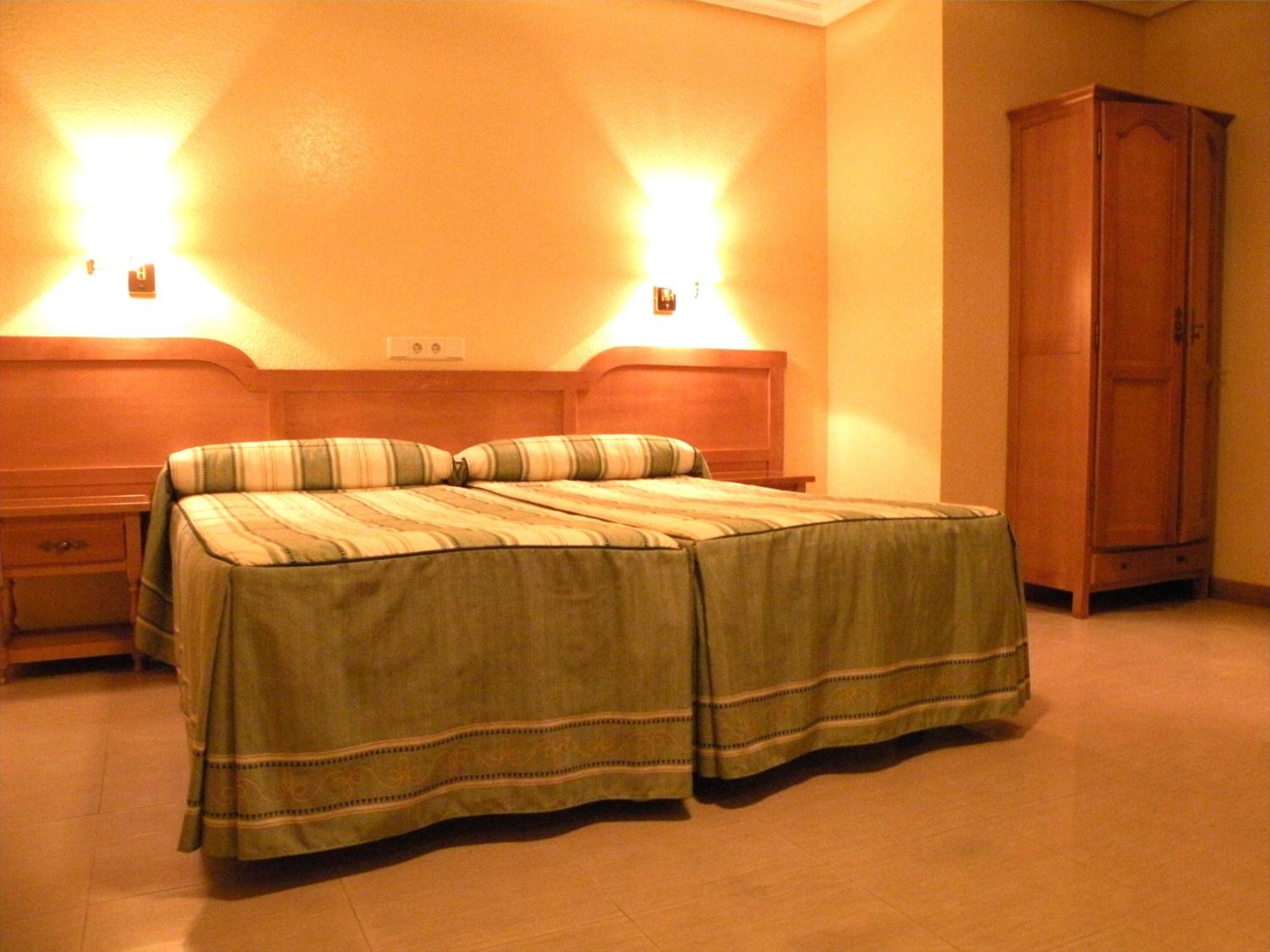 Single Room photo 2