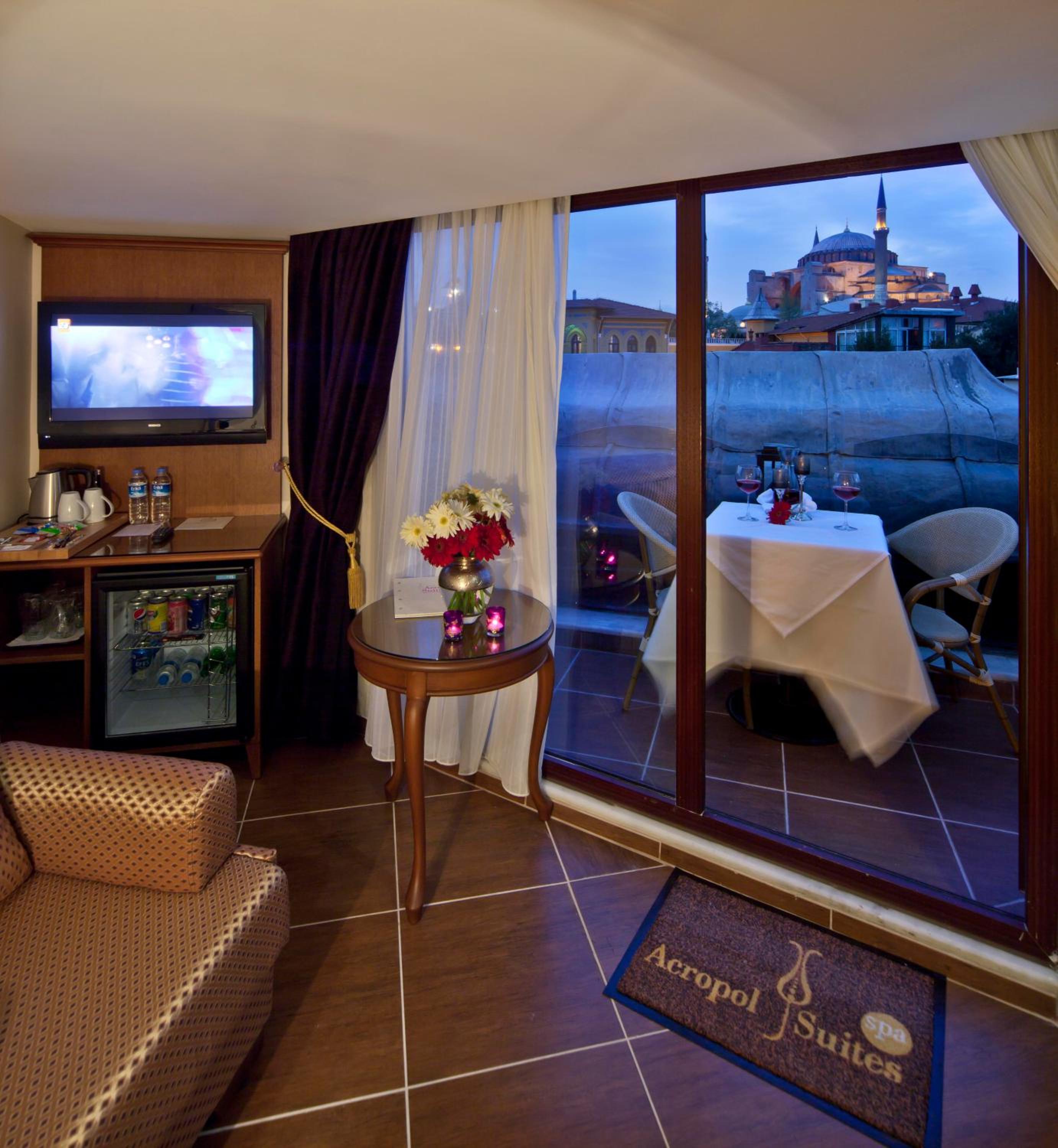 Executive Room with Balcony, Sea view or Hagia Sophia view photo 3