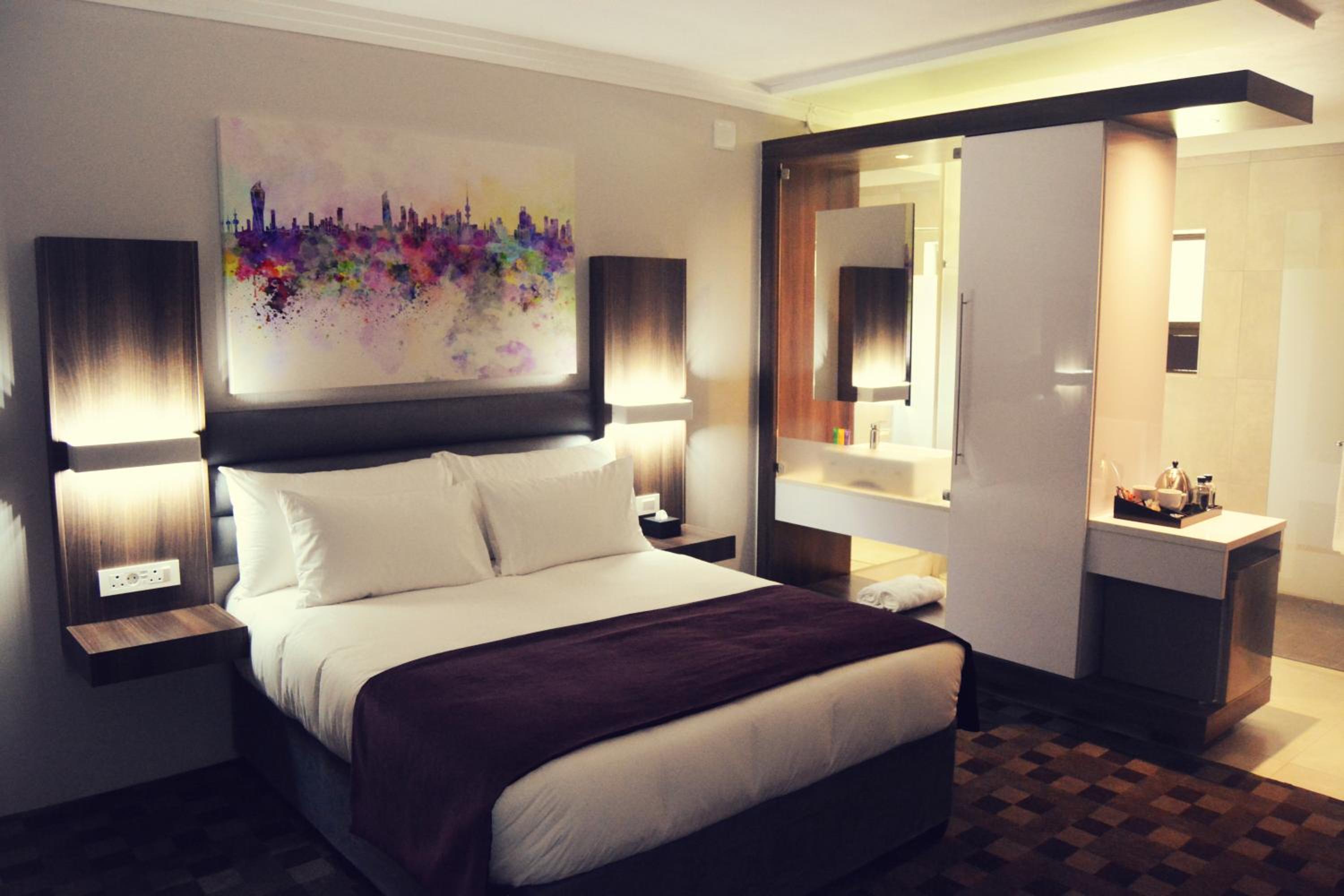 Standard Queen Room photo 1