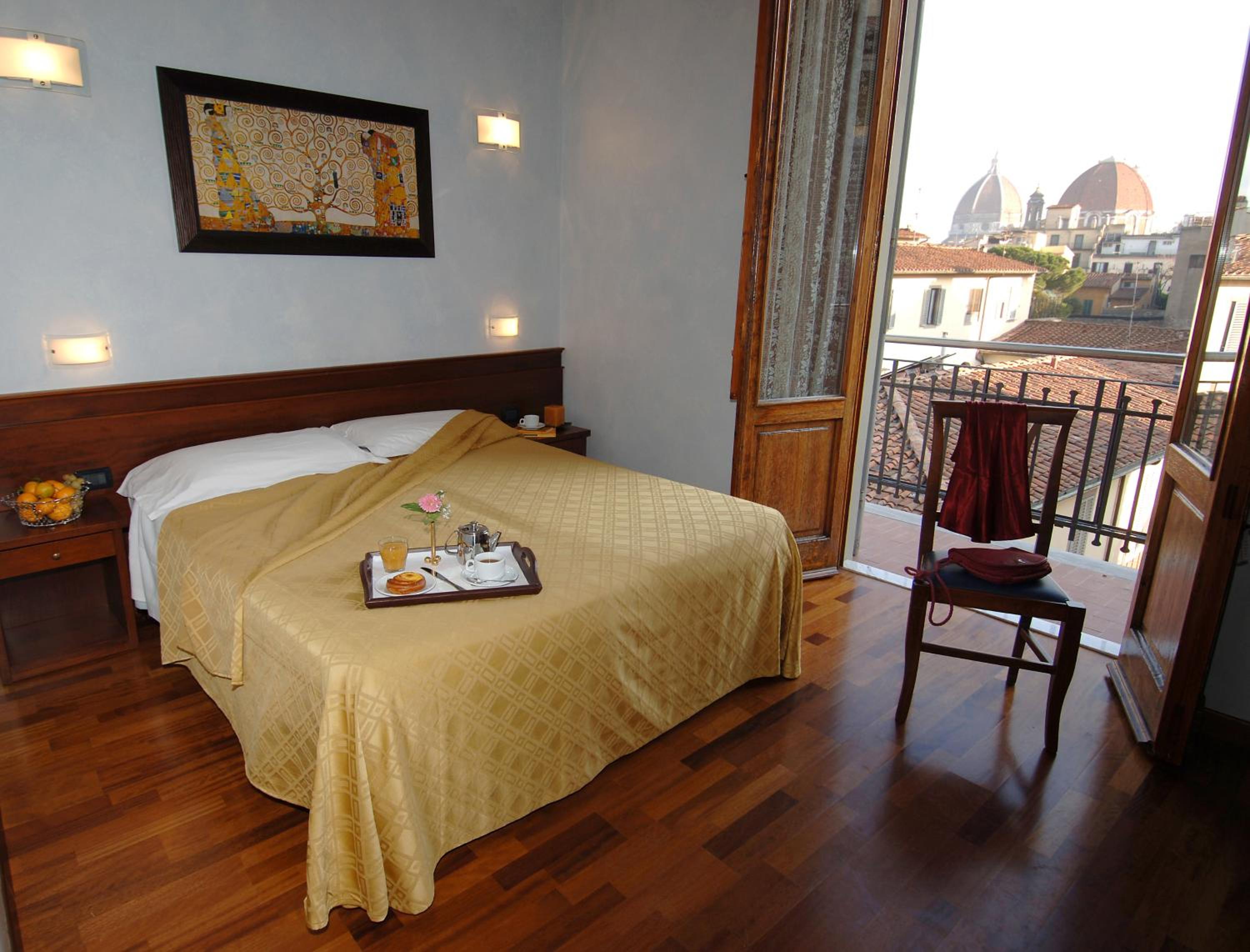 Double or Twin Room with Cathedral view photo 1