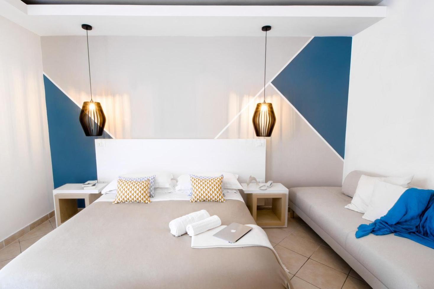 Double Room - Photo 3