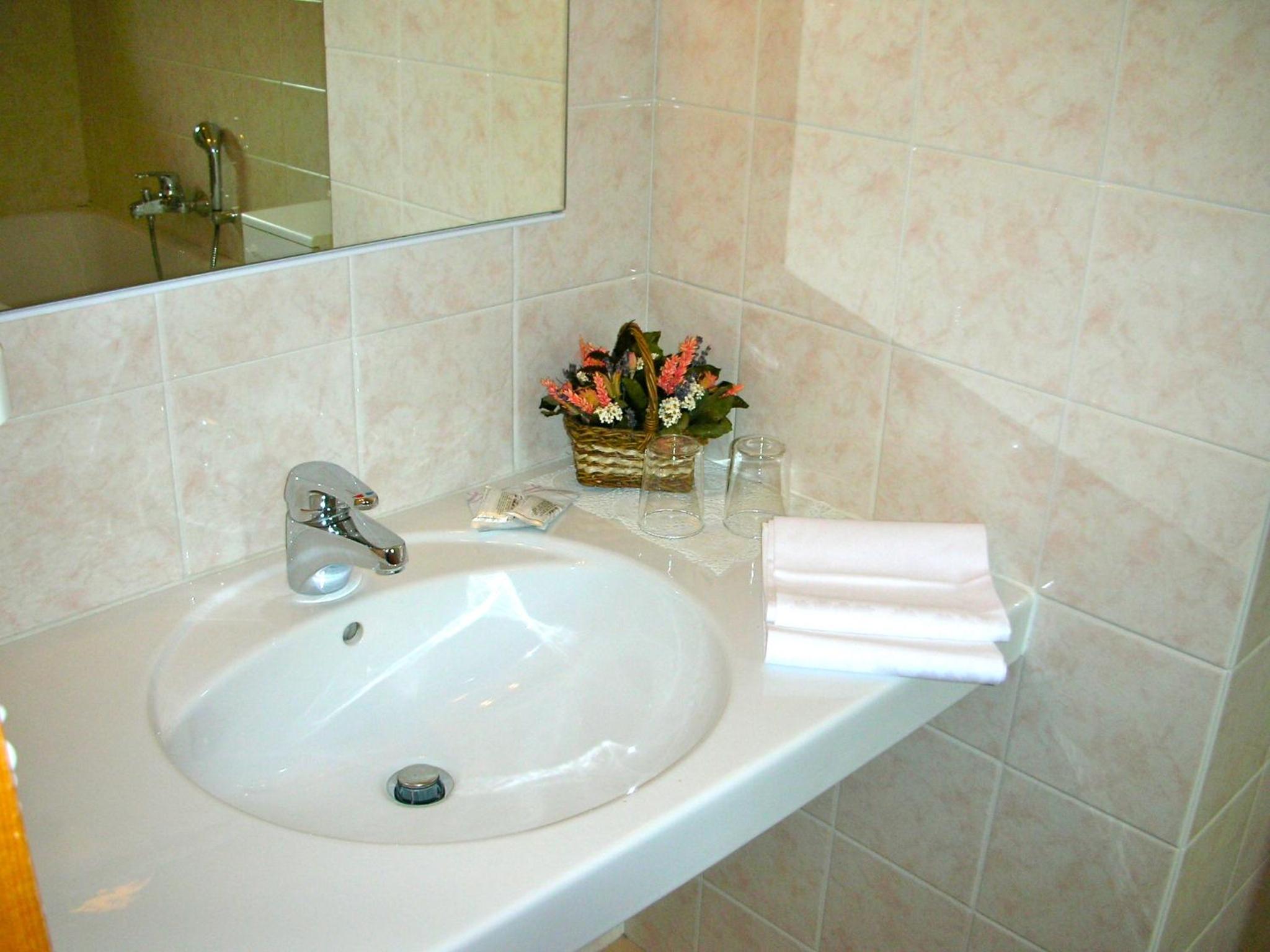 Standard Single Room with Balcony photo 2