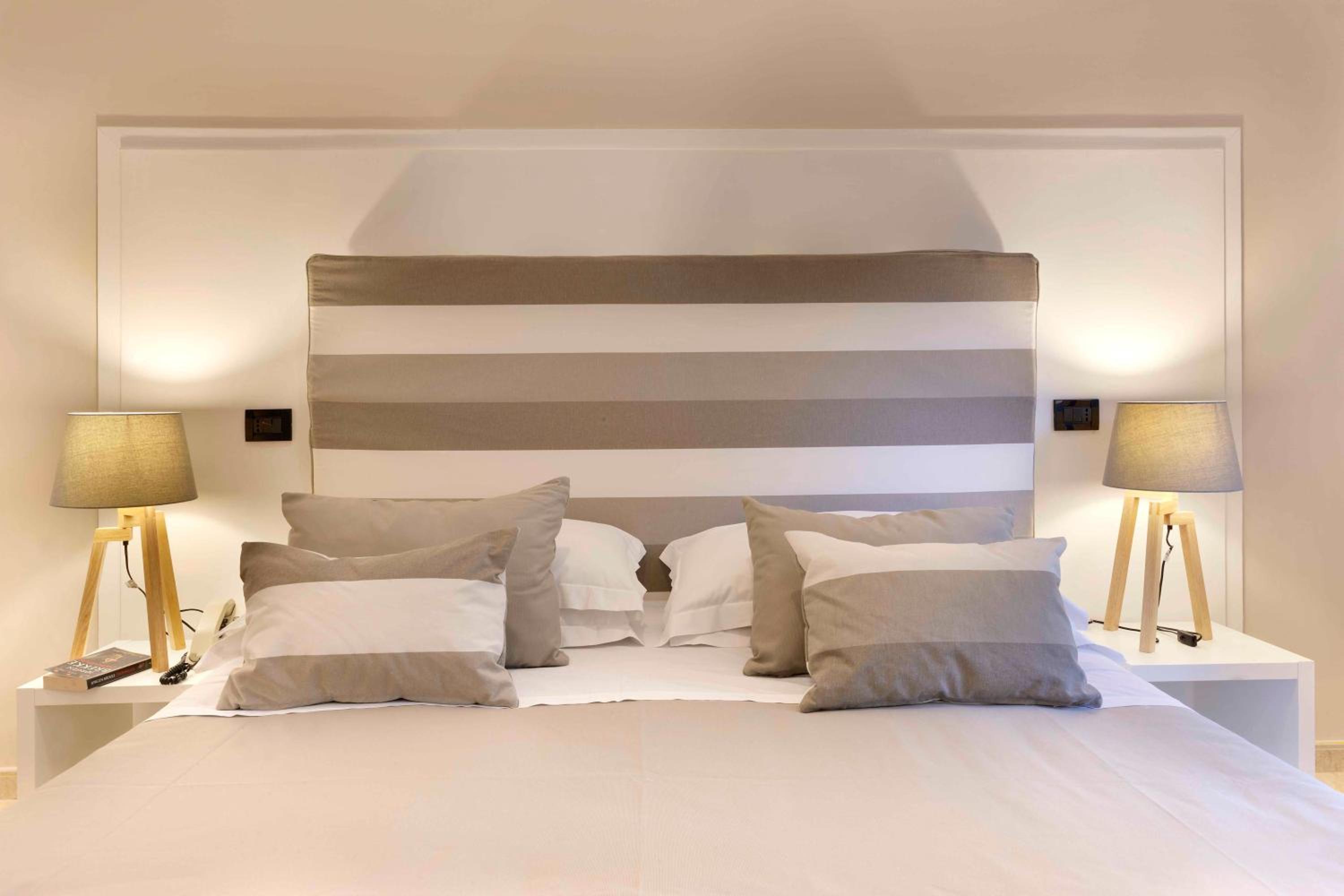 Double Room - Photo 5