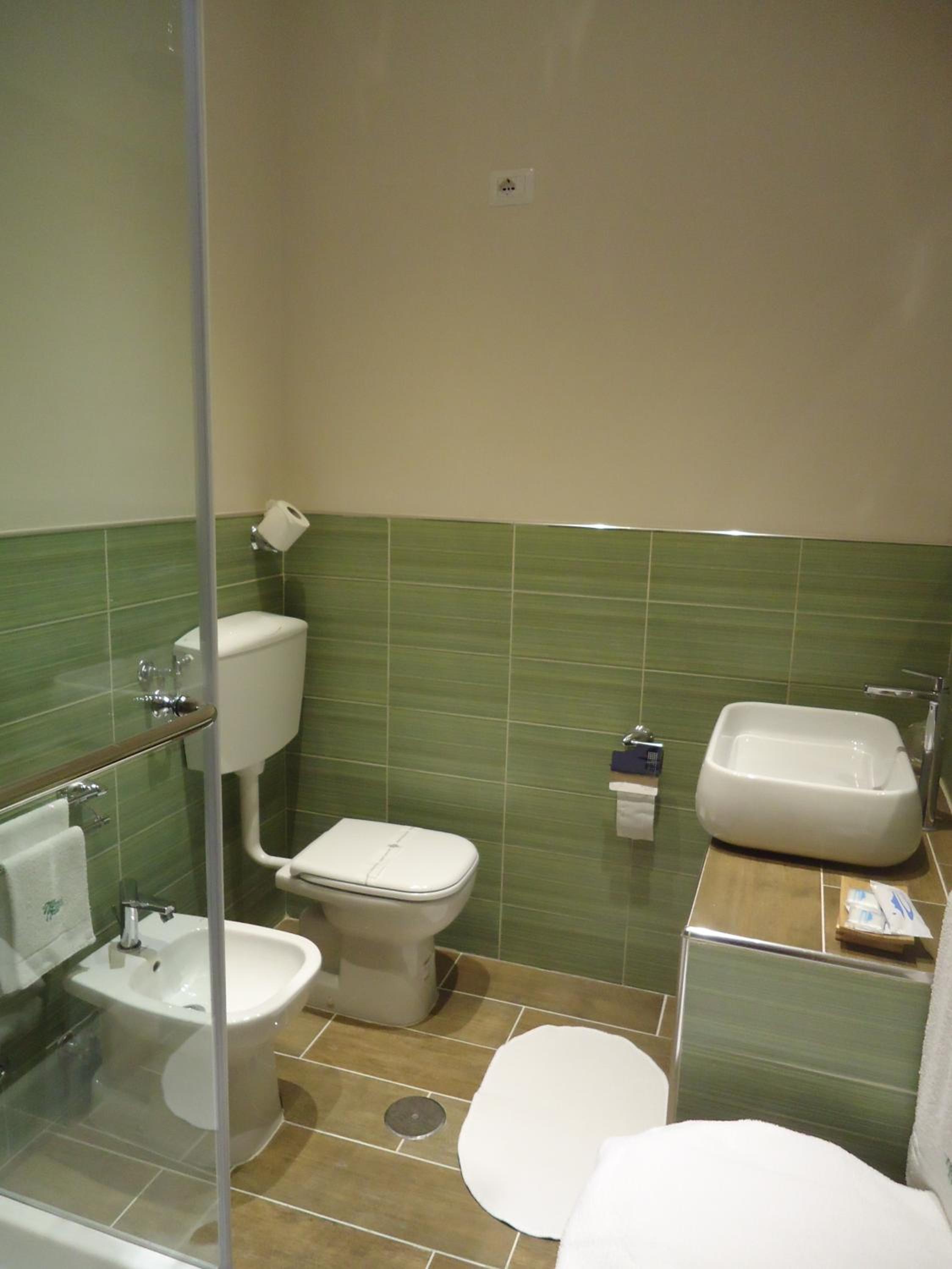 Triple Room with Sea View - Photo 11