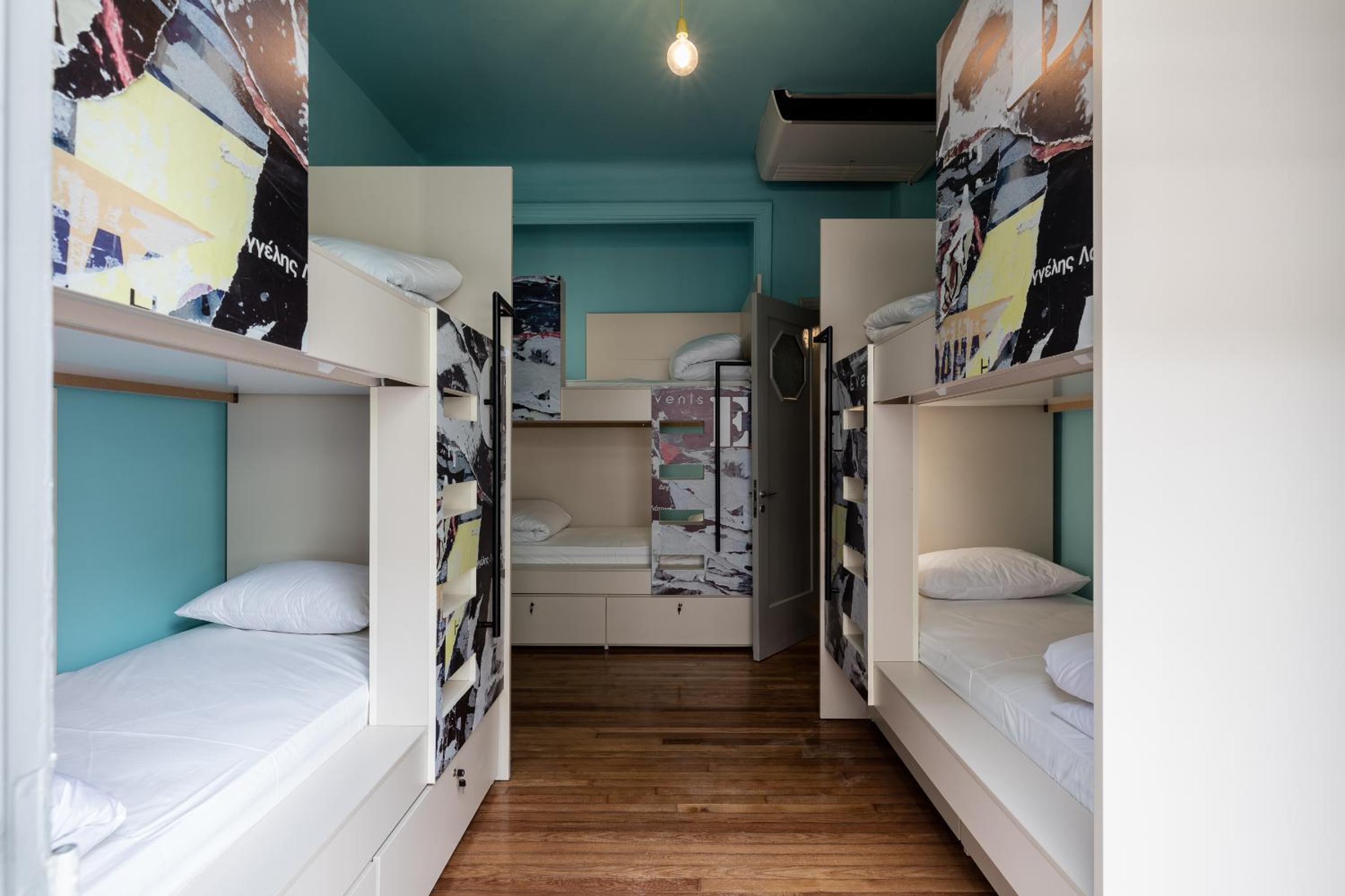 Bed in 6-Bed Mixed Dormitory Room photo 3