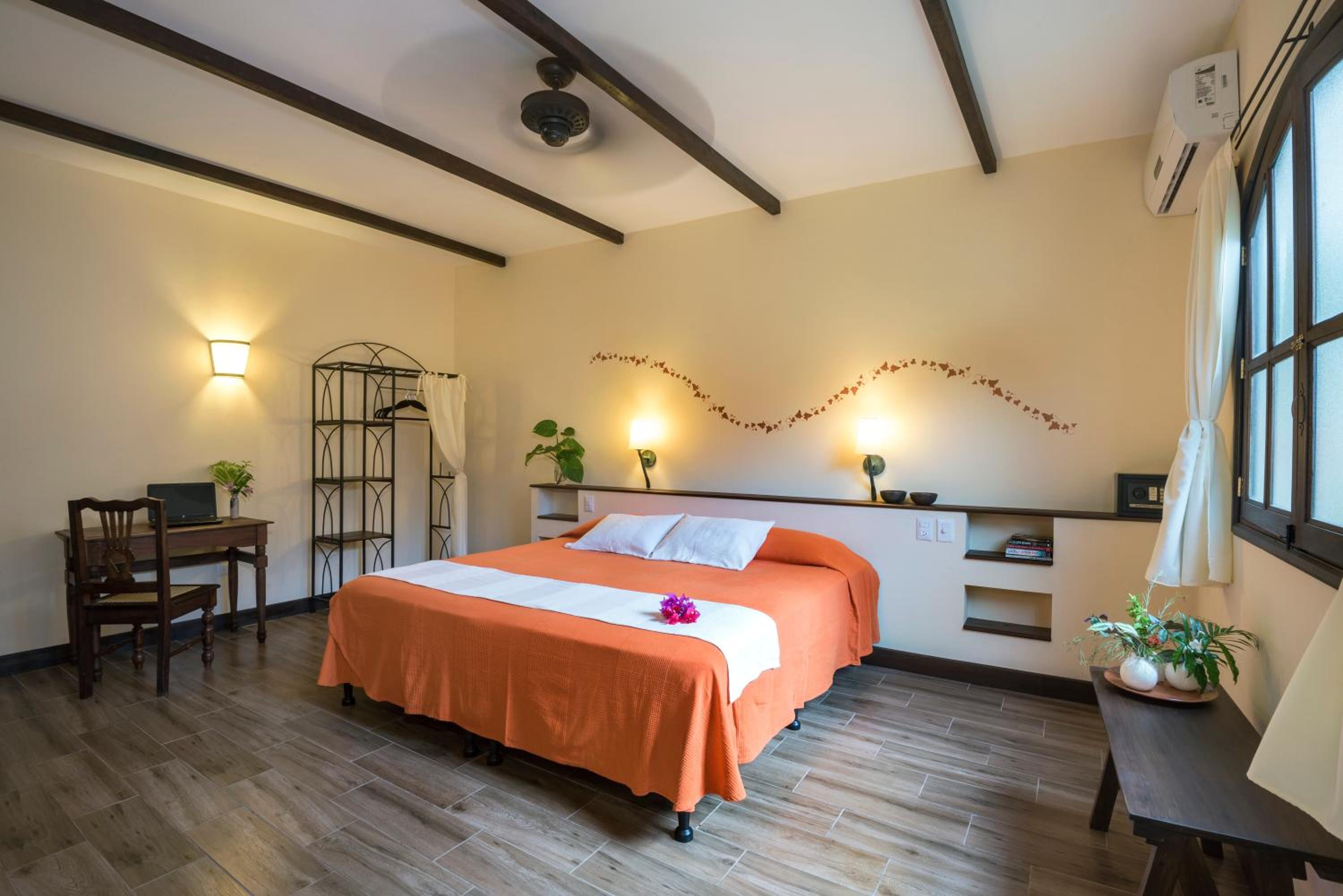 Superior Double or Twin Room photo 2