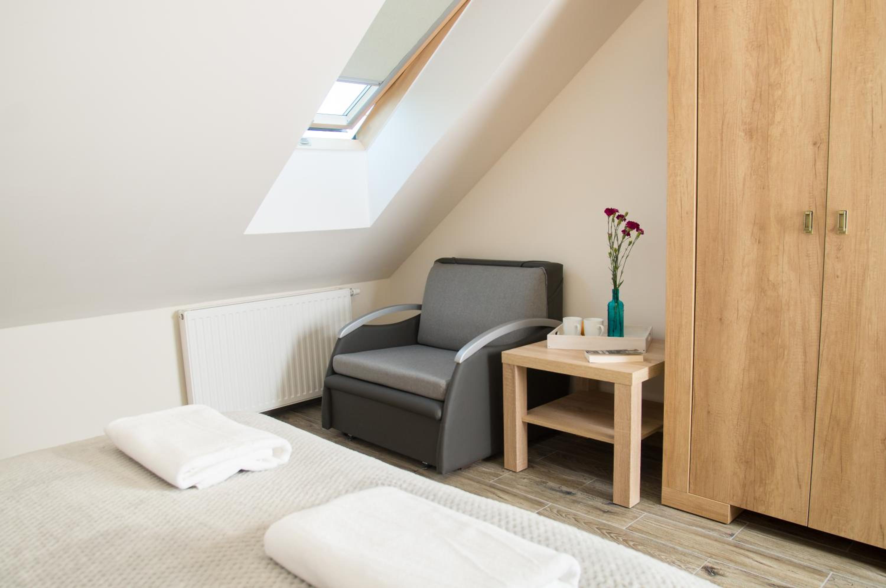 Studio Apartment - Photo 10
