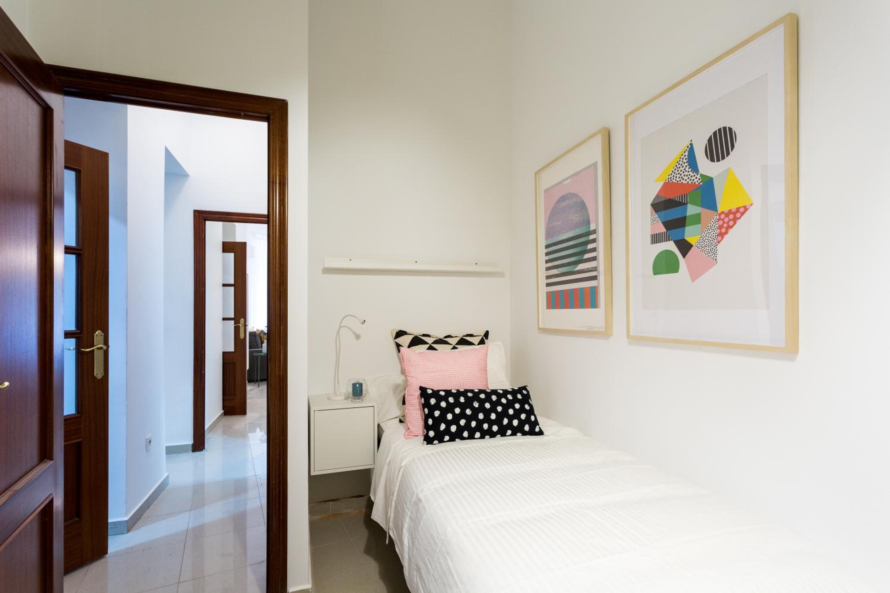 Apartment - Photo 17