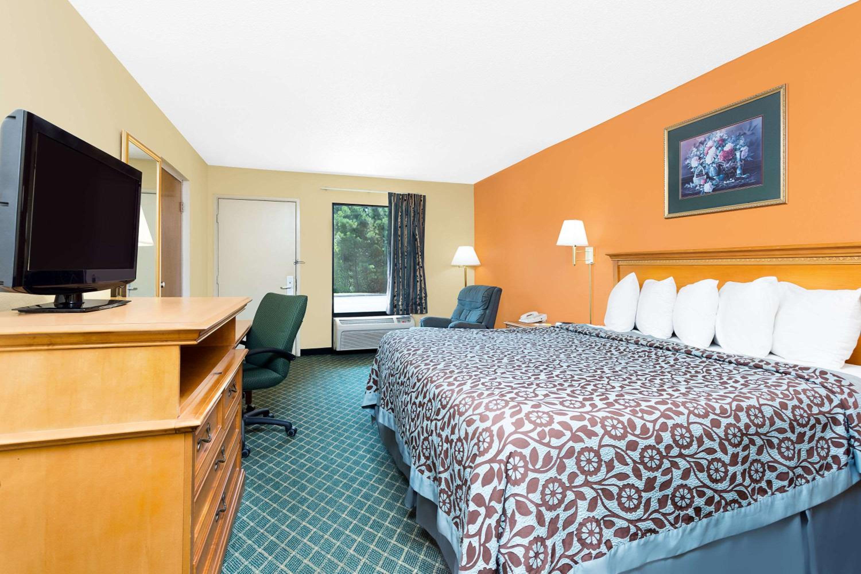 King Room - Mobility Access/Smoking - Photo 5