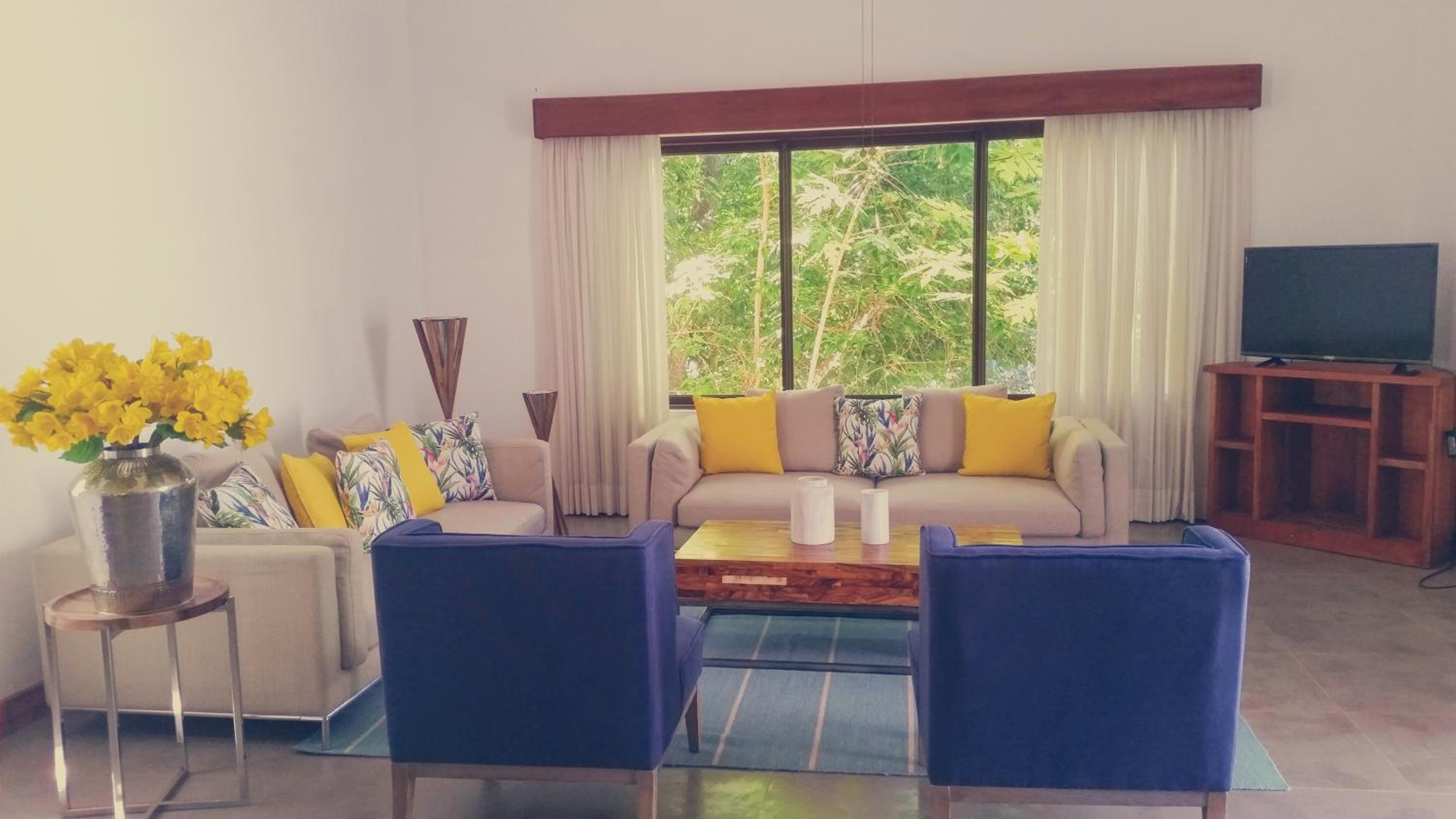 Villa Retreat - Photo 2