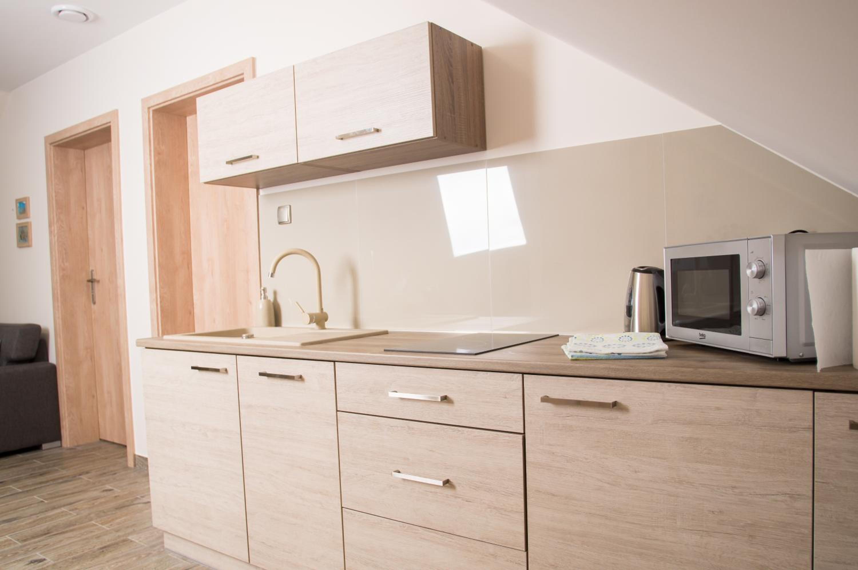 Studio Apartment - Photo 6