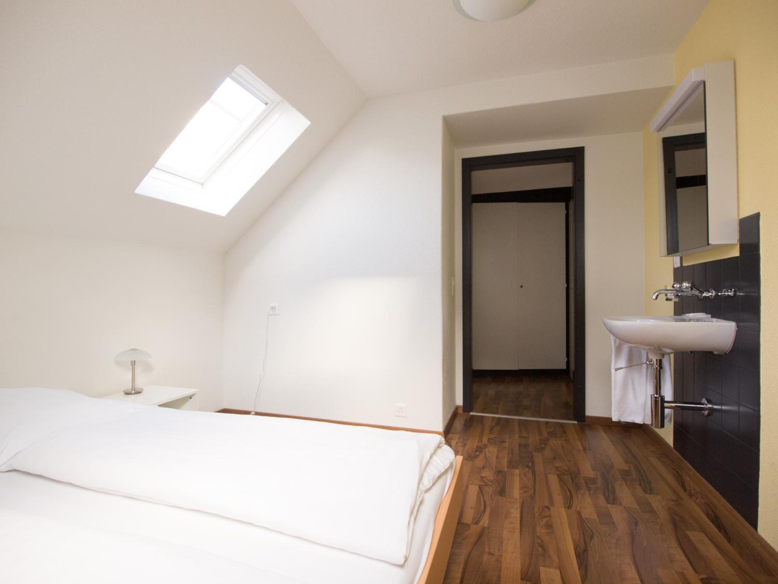 Triple Room with External Private Bathroom - Photo 1