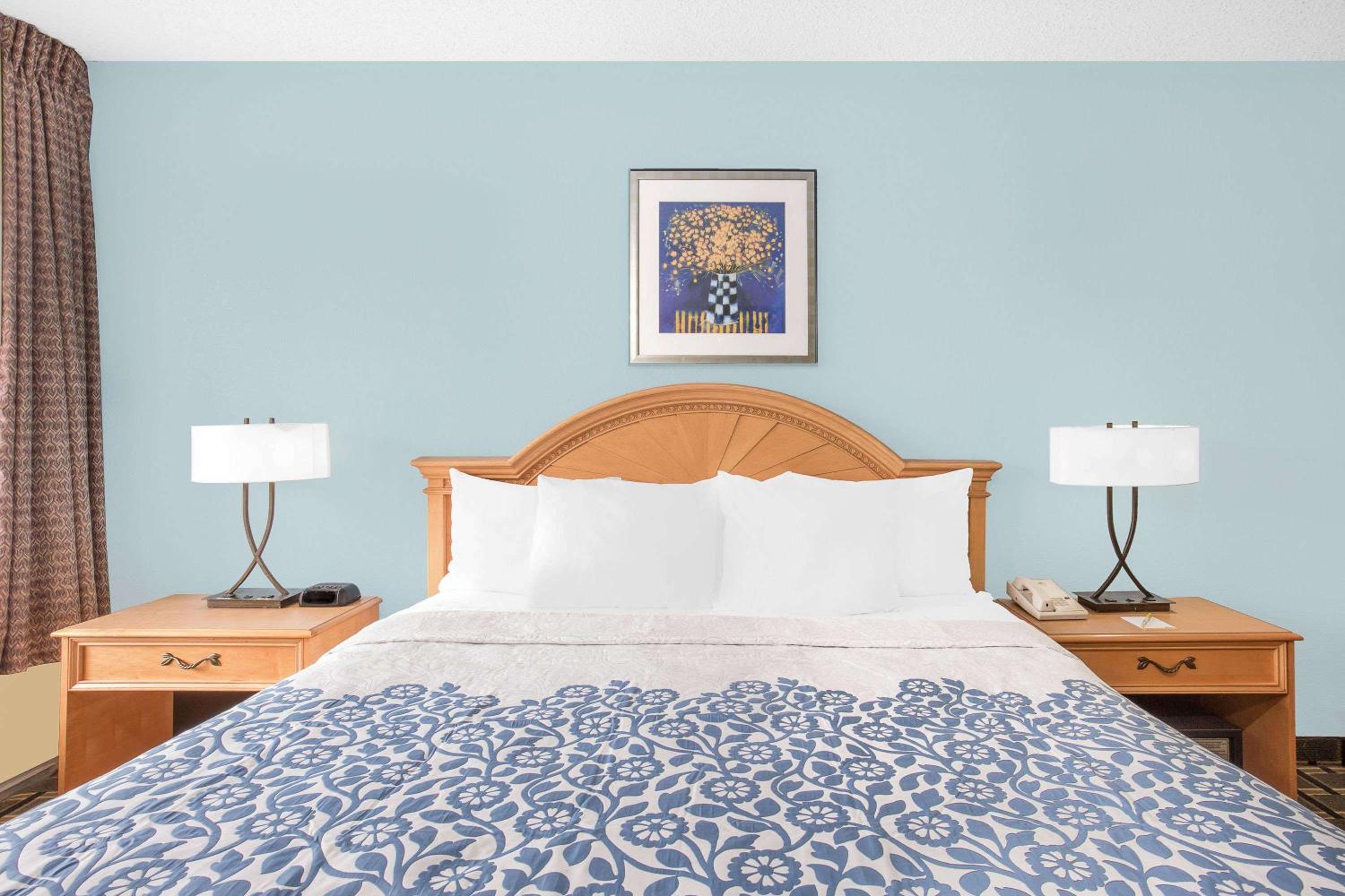 King Room - Disability Access/Non-Smoking