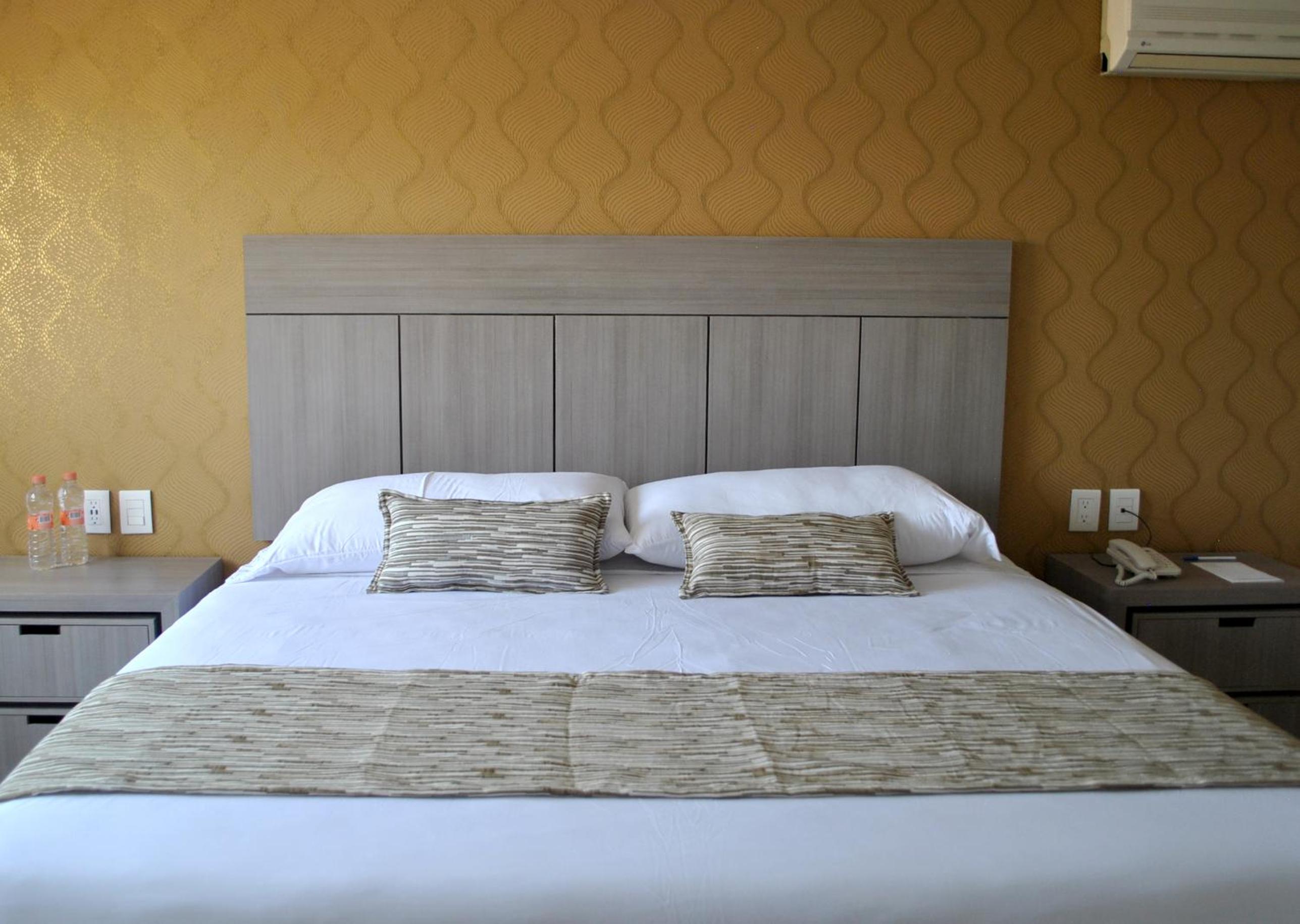 Double Room with Lake View photo 2