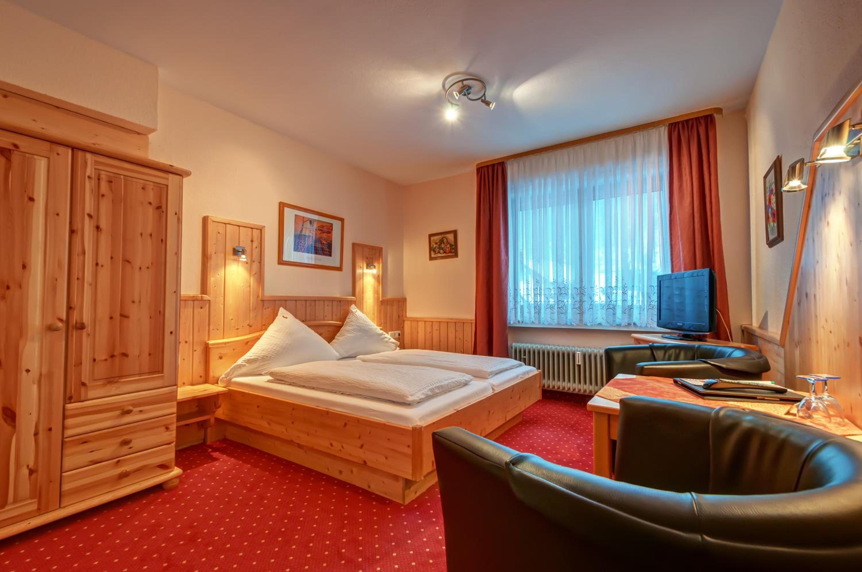 Double Room - Photo 4