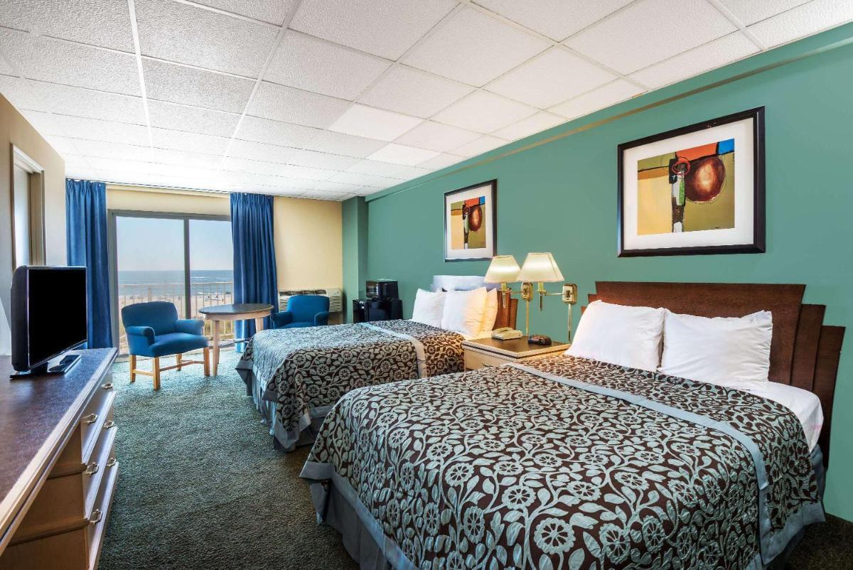 Deluxe Double Room - Oceanfront photo 1