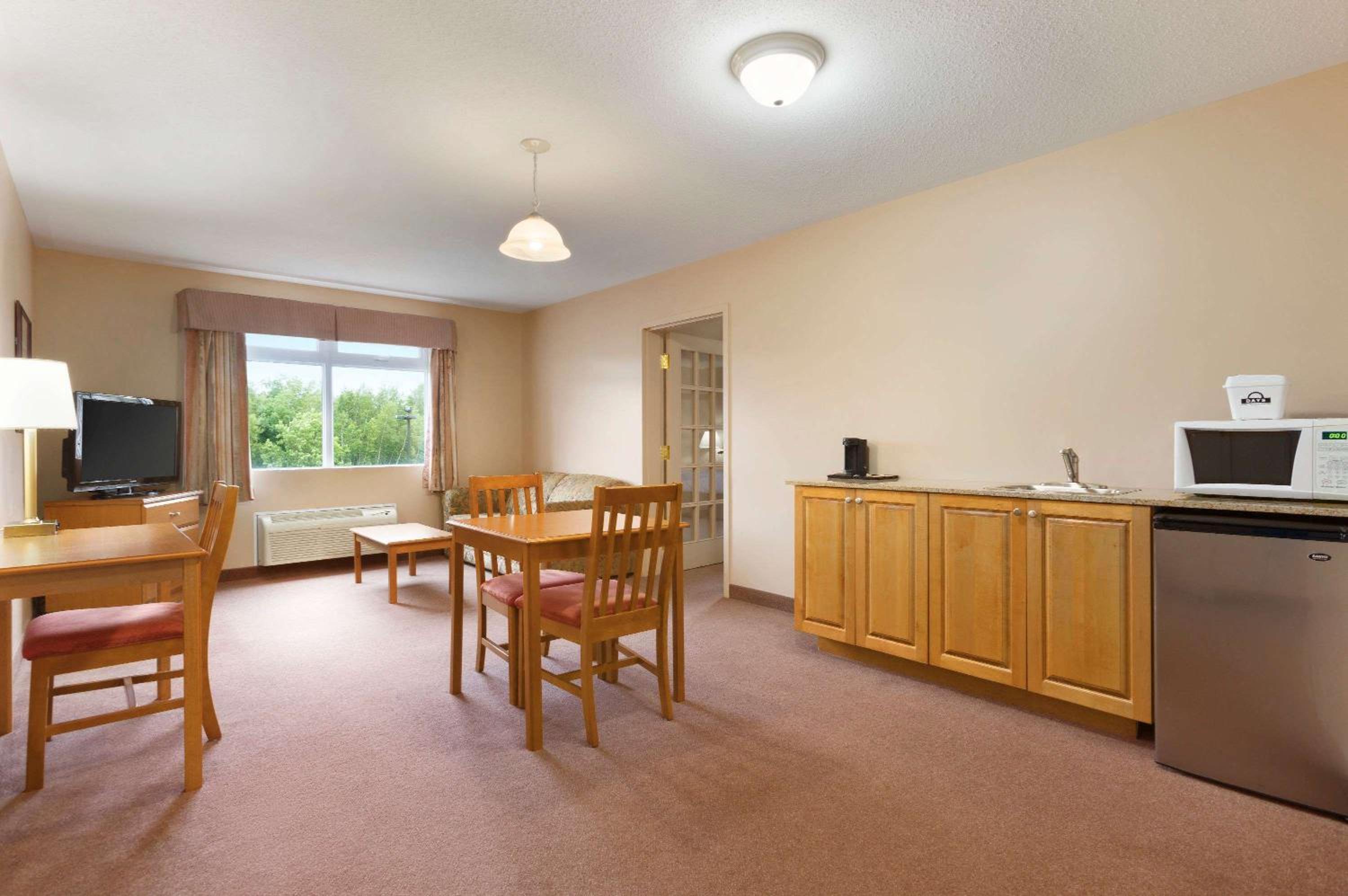 Family Suite photo 2
