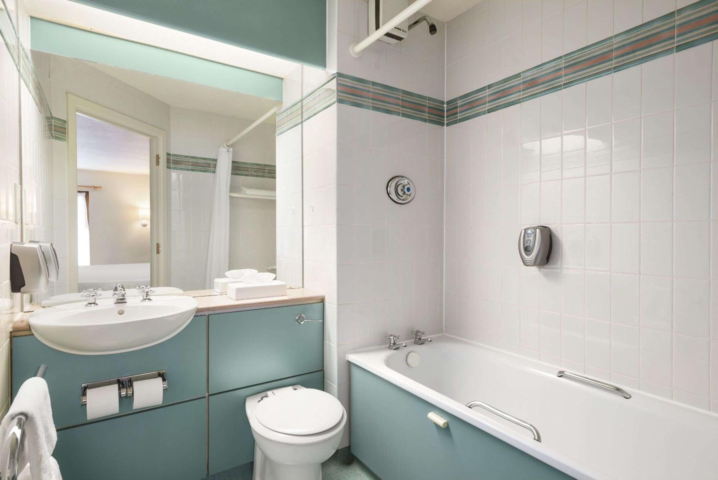 Double Room with Sofa Bed and Pull-out Bed	 - Photo 4